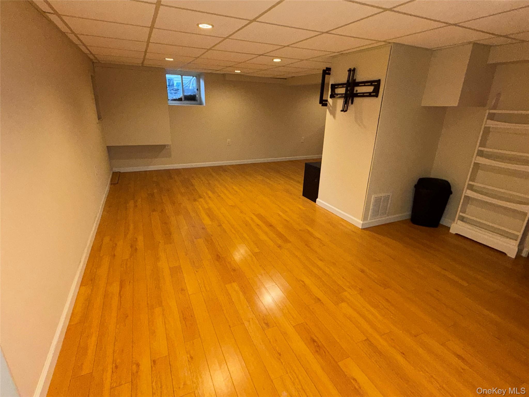 7 Broadway Property Photo 25