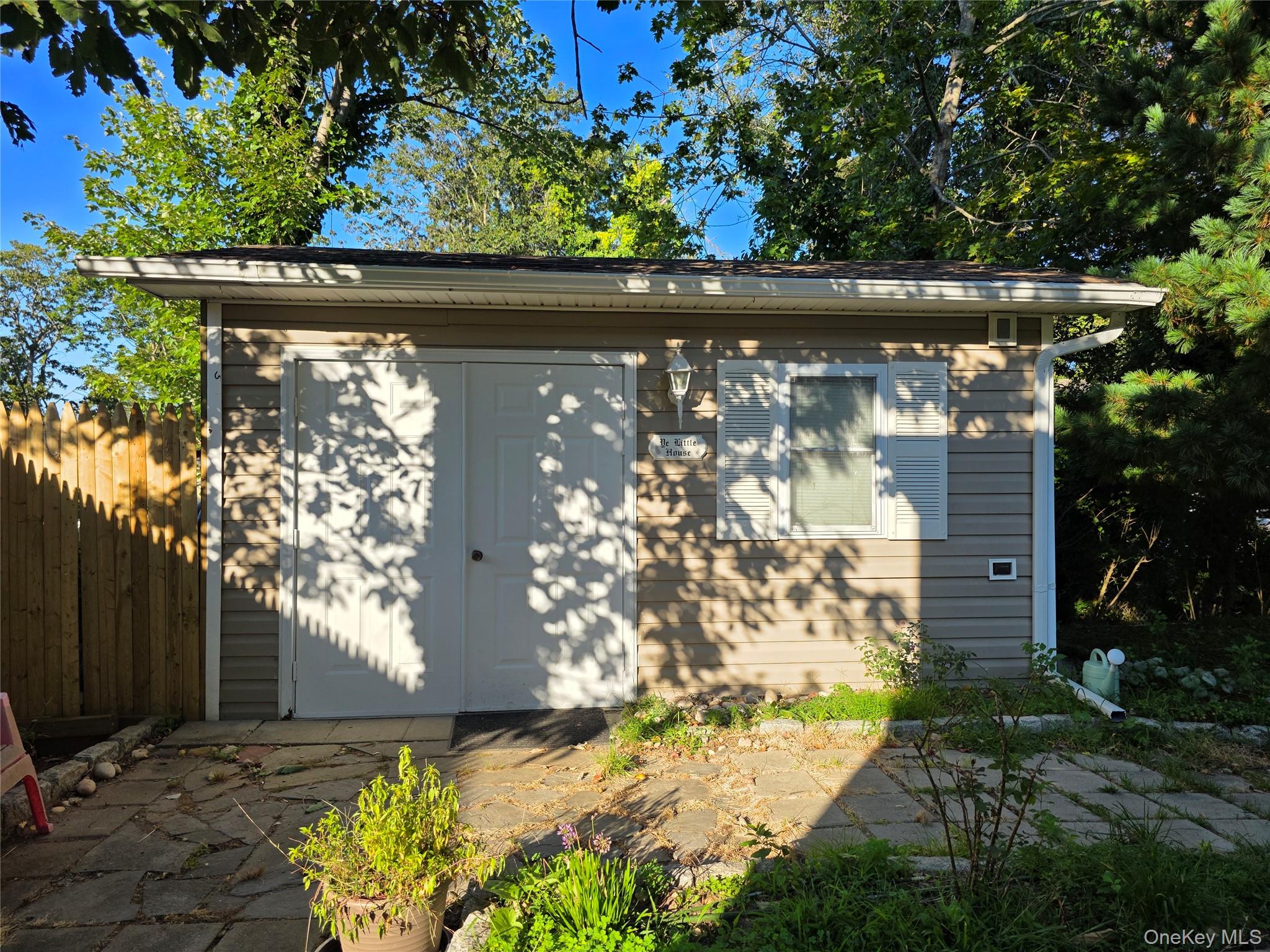 51 Aloma Road Property Photo 10