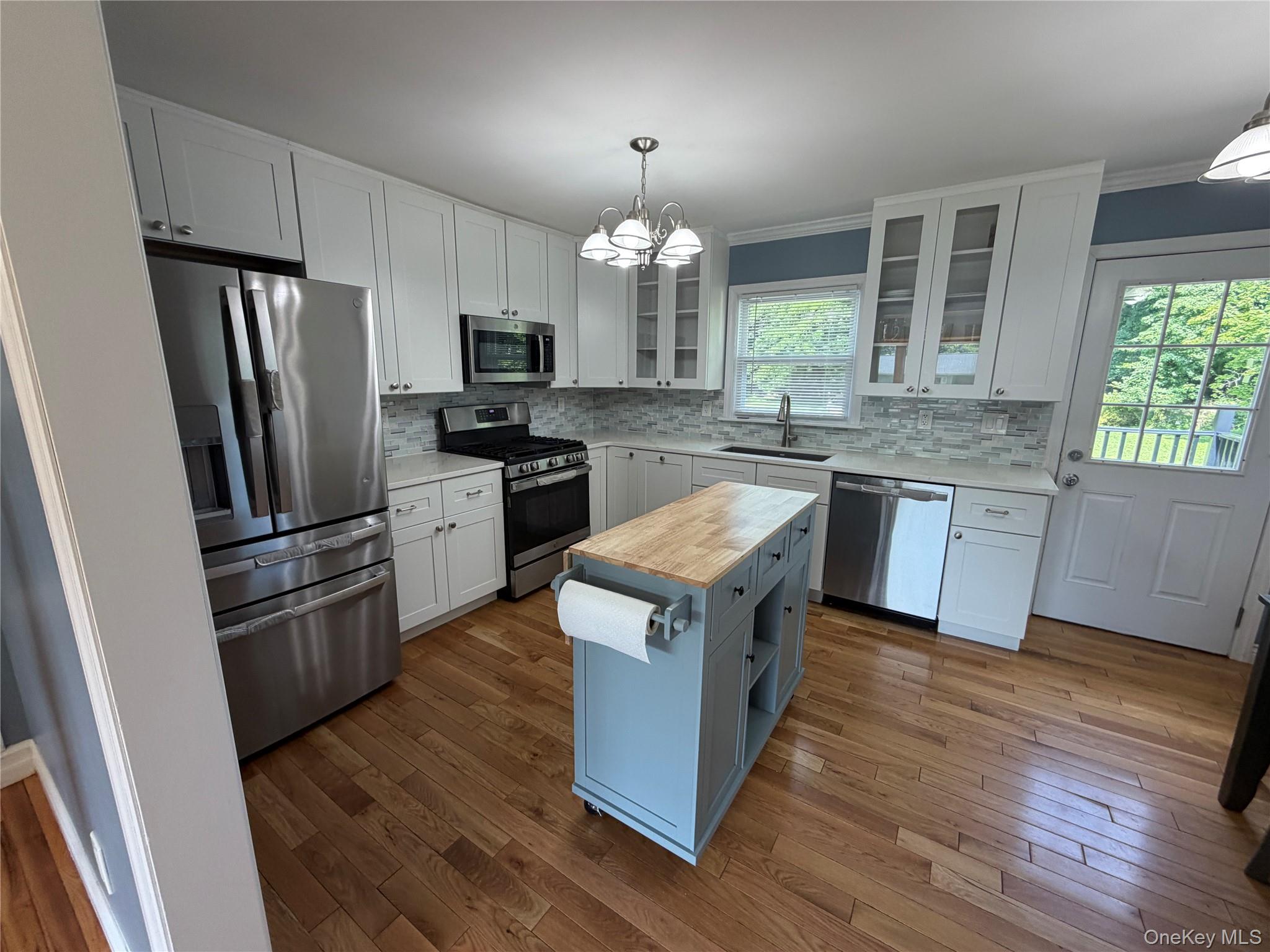 17 Hunter Street Property Photo 8