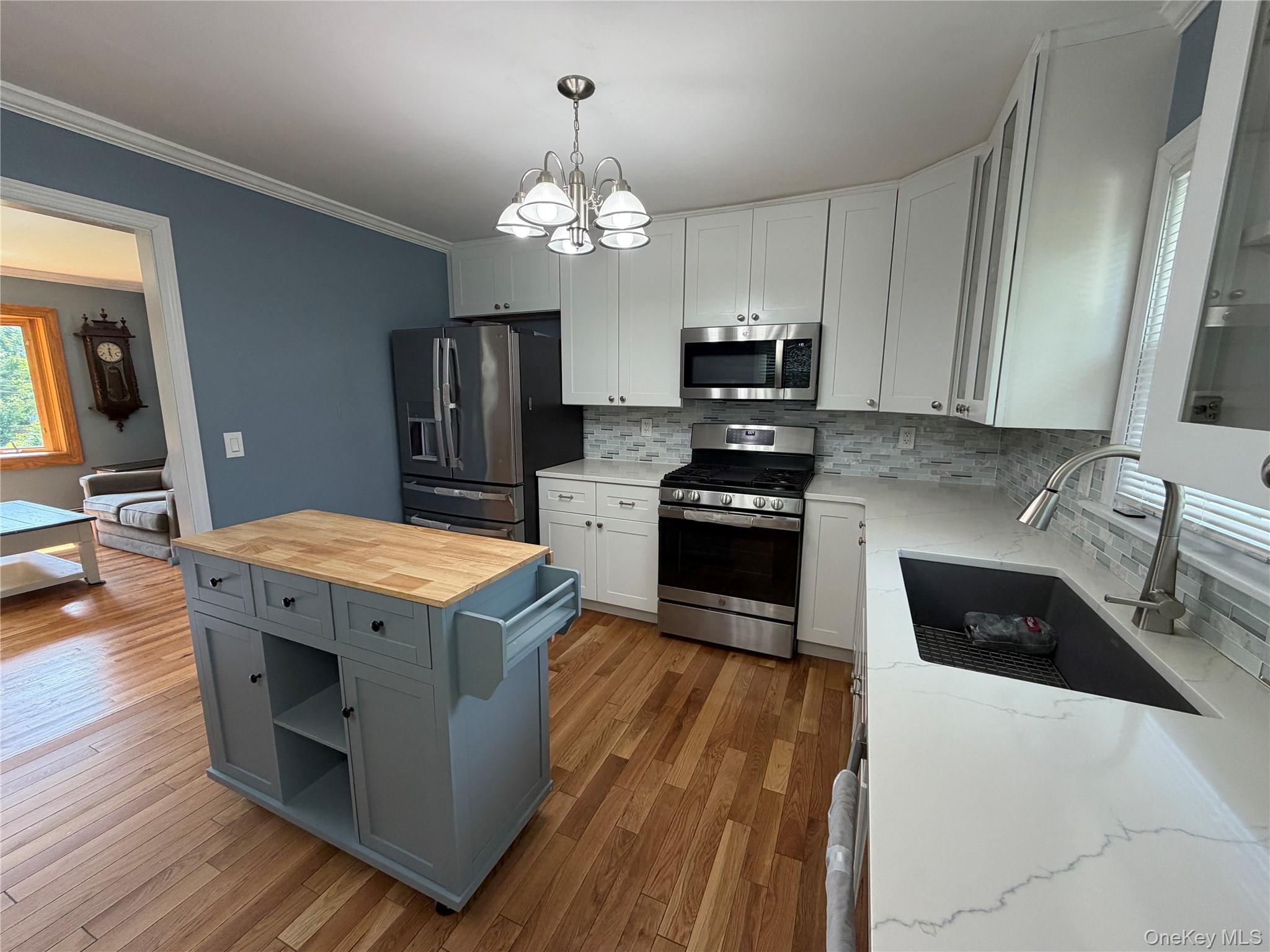 17 Hunter Street Property Photo 12