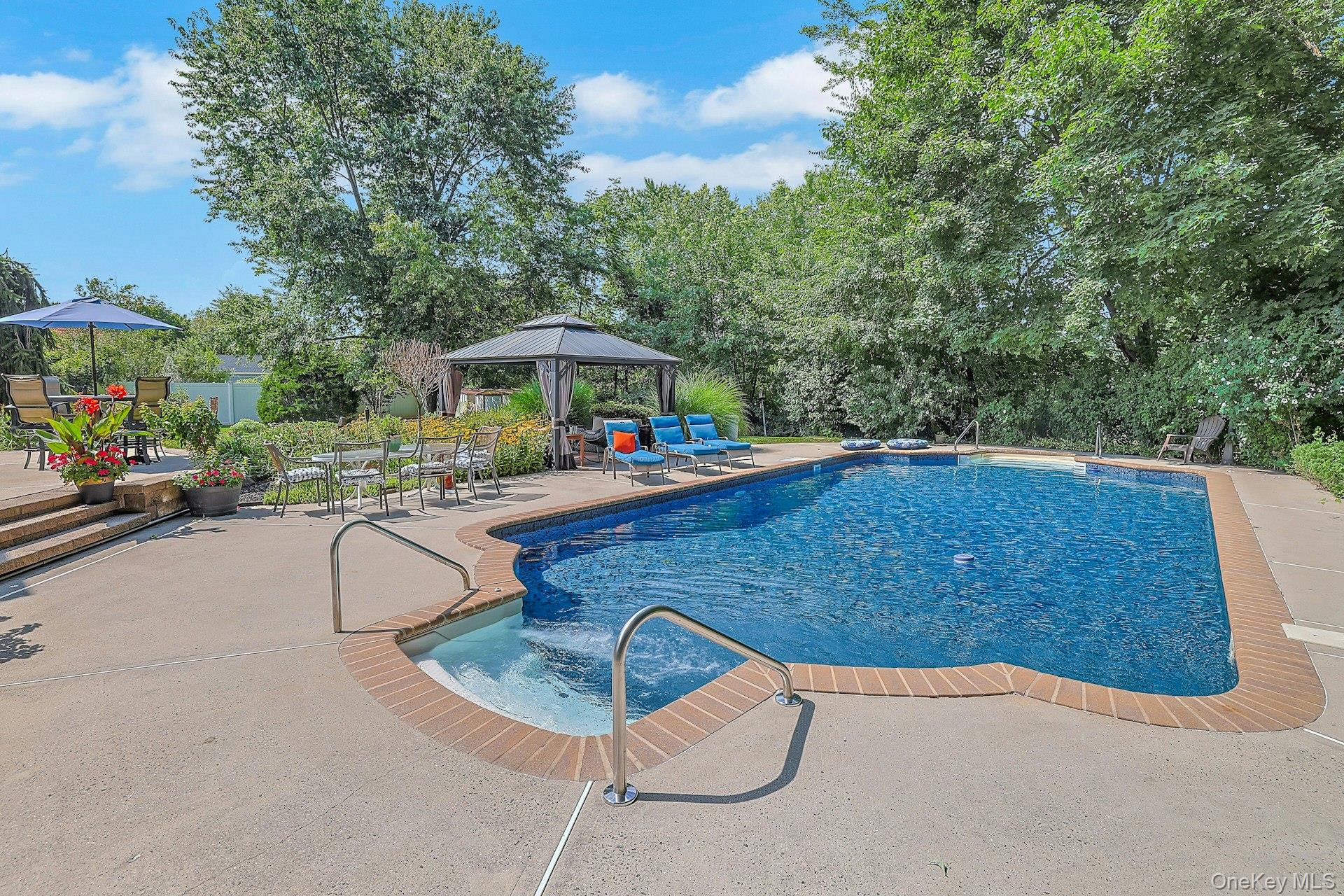 60 East Road Property Photo 23