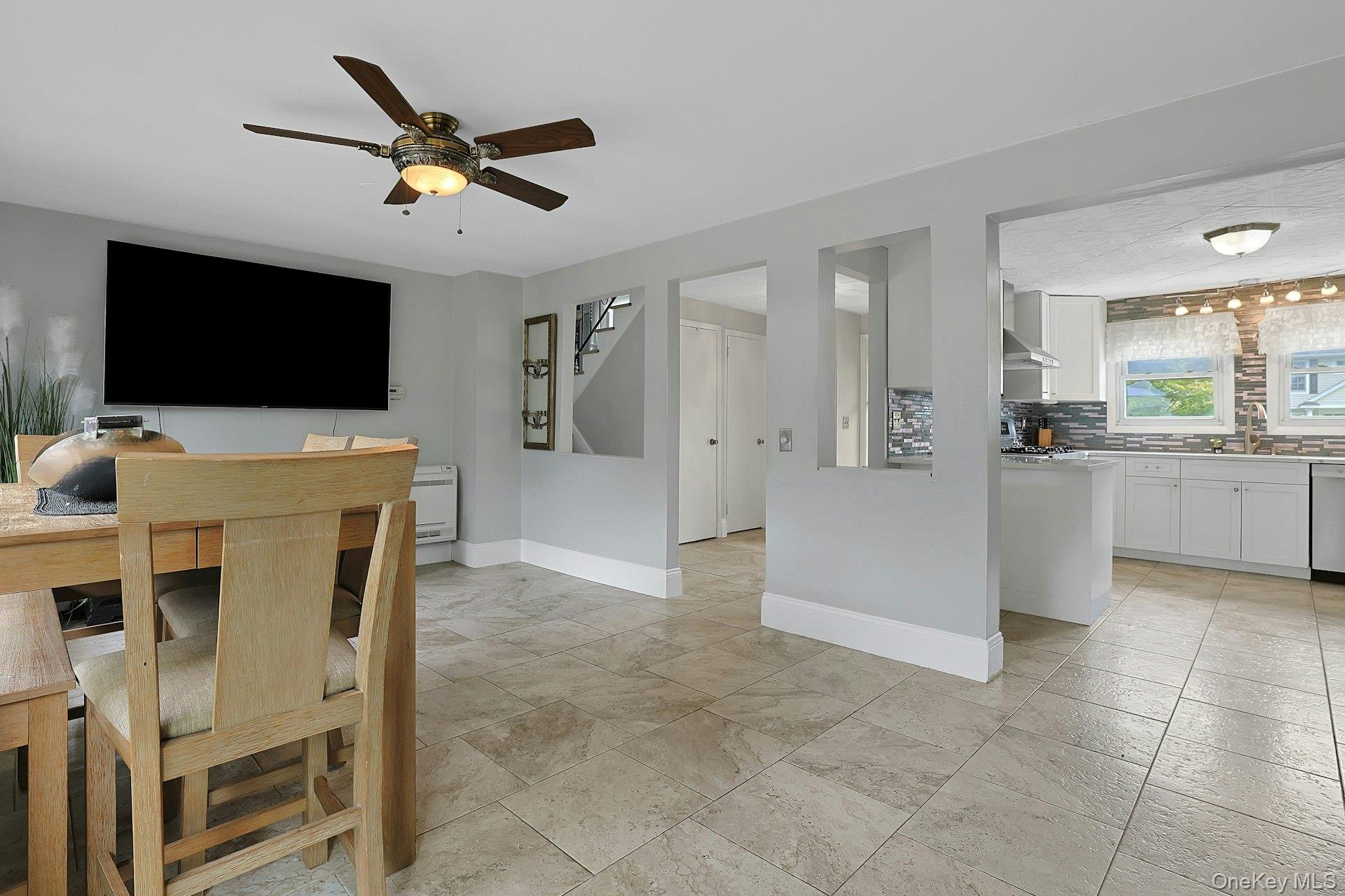 60 East Road Property Photo 29