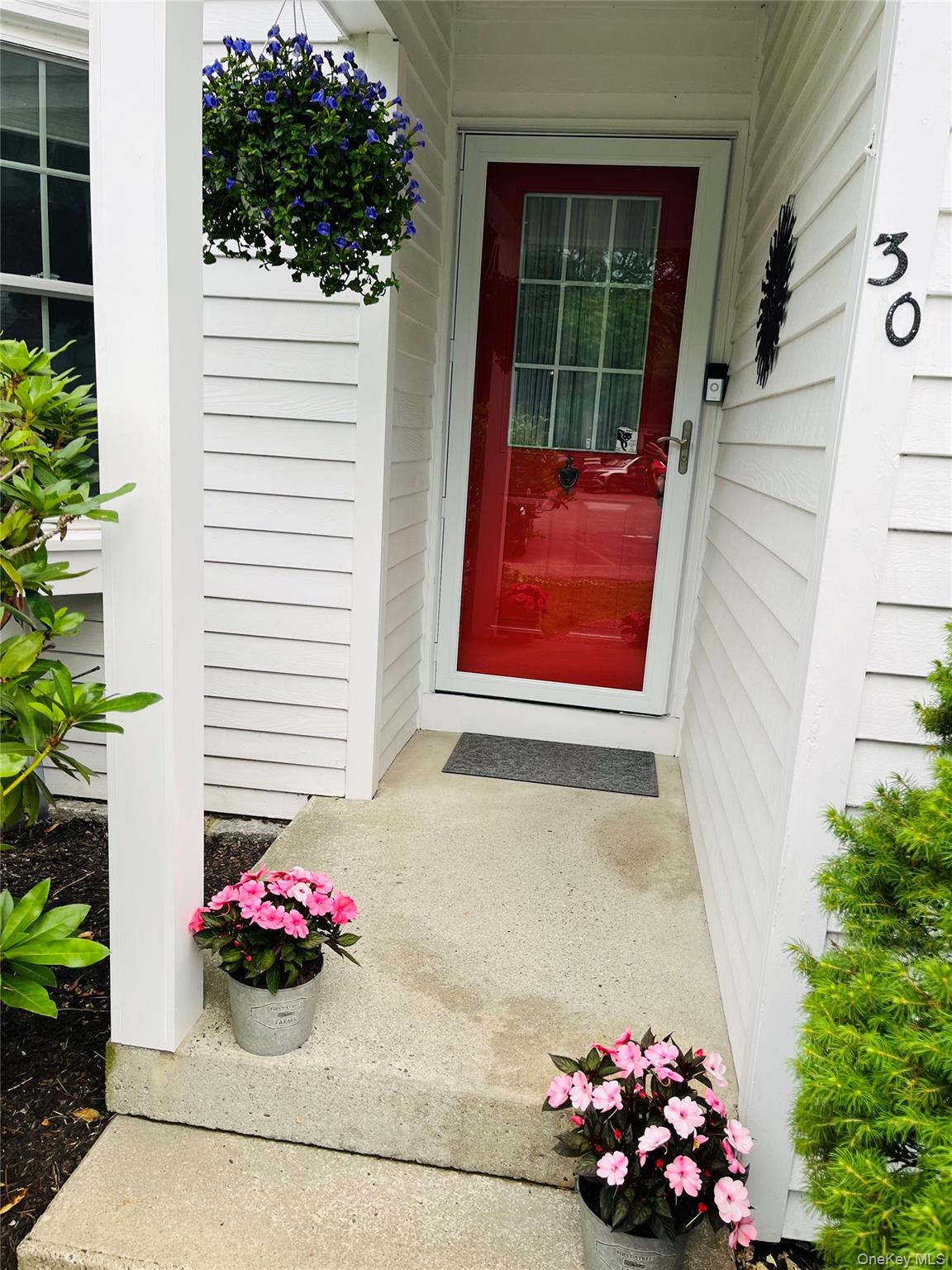 30 Briar Court Property Photo 2