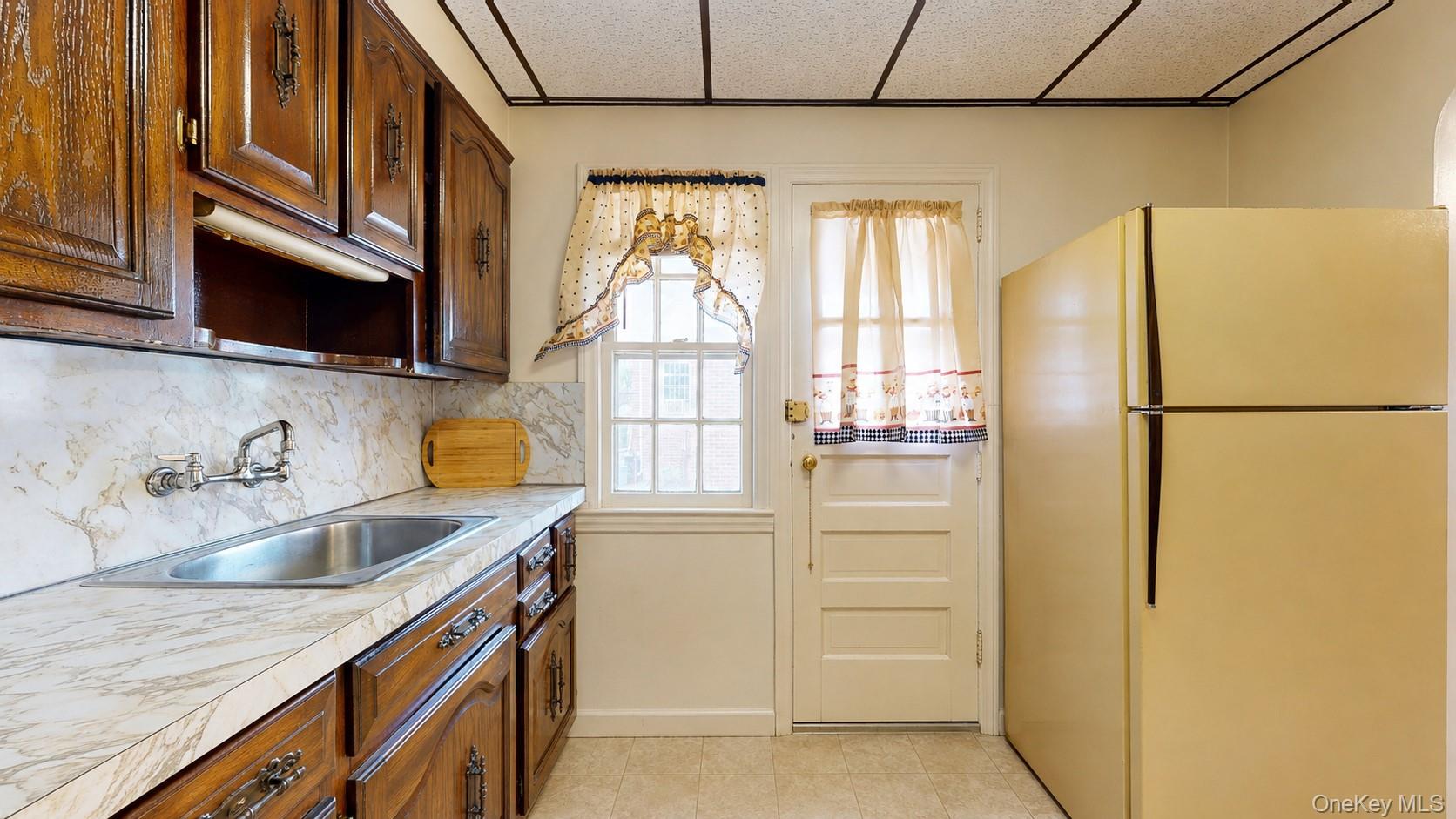 48-40 186th Street Property Photo 14