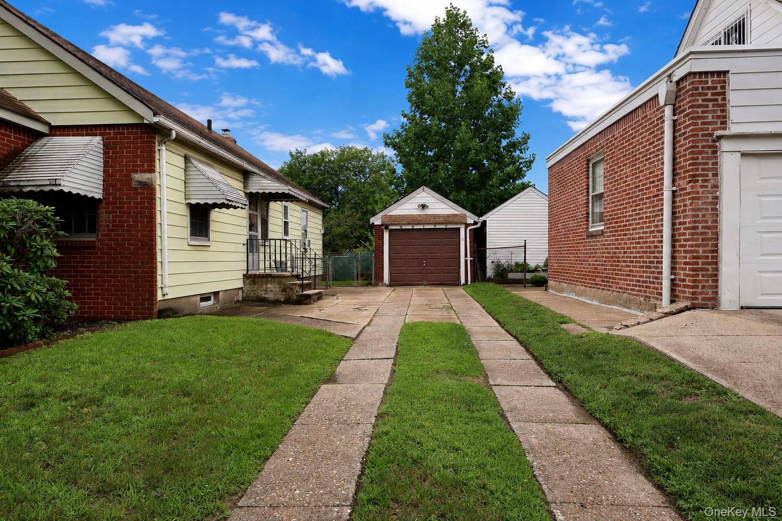 48-40 186th Street Property Photo 28