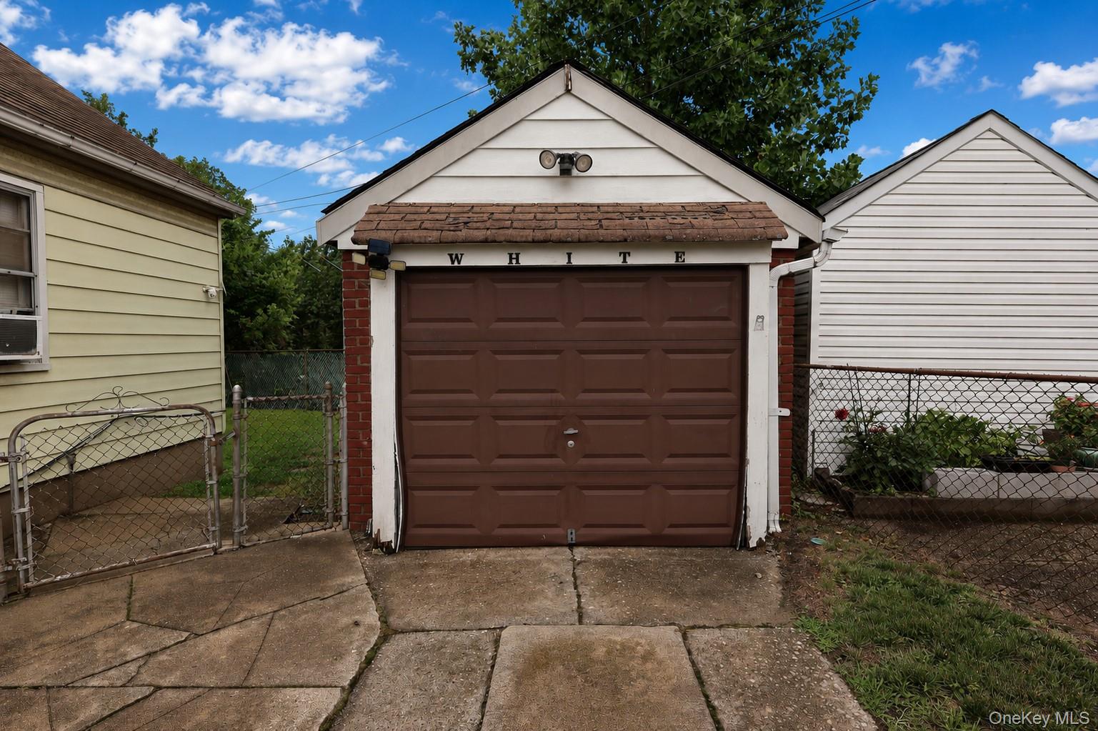 48-40 186th Street Property Photo 30