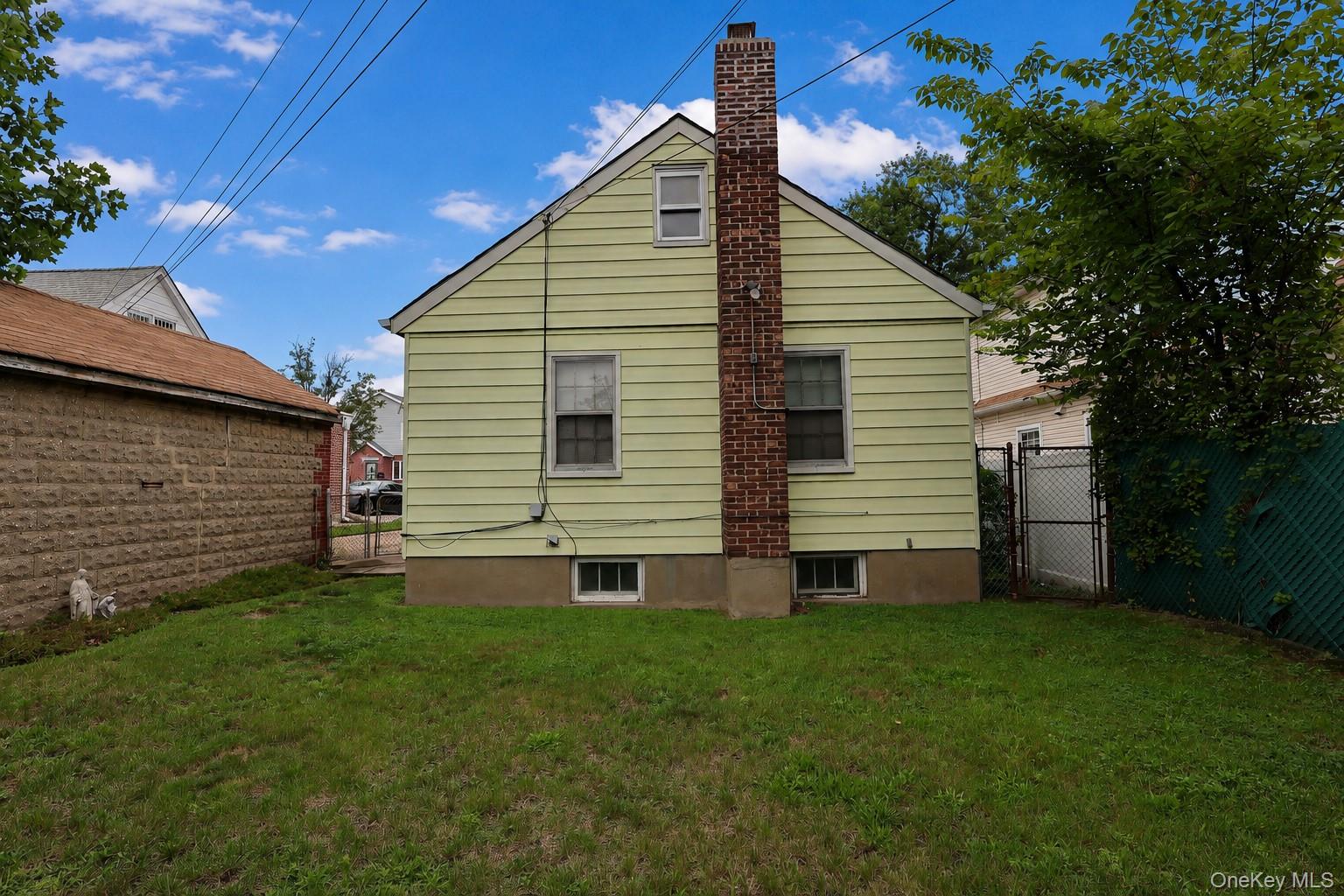 48-40 186th Street Property Photo 32