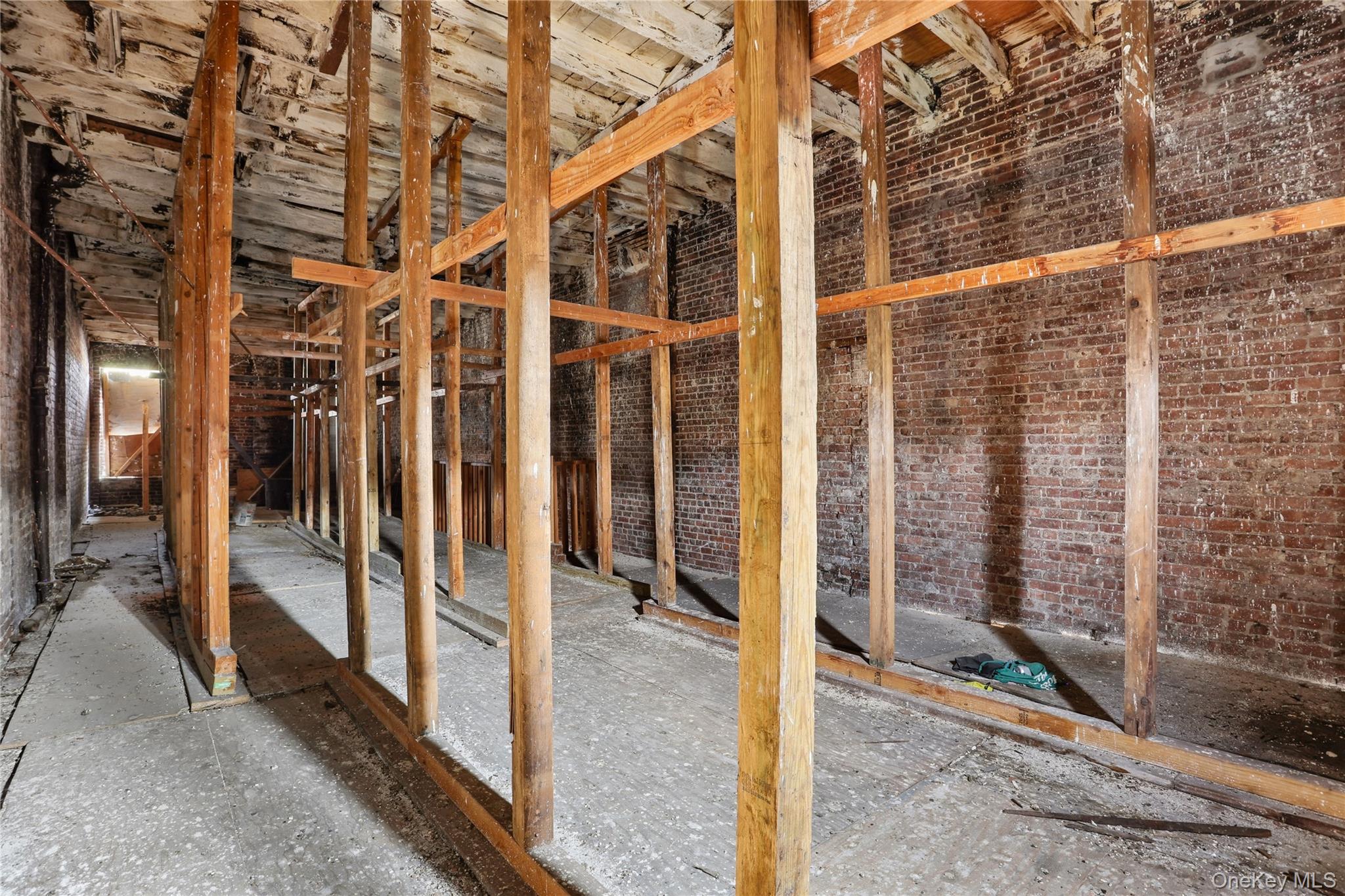 188 Lenox Avenue Property Photo 16