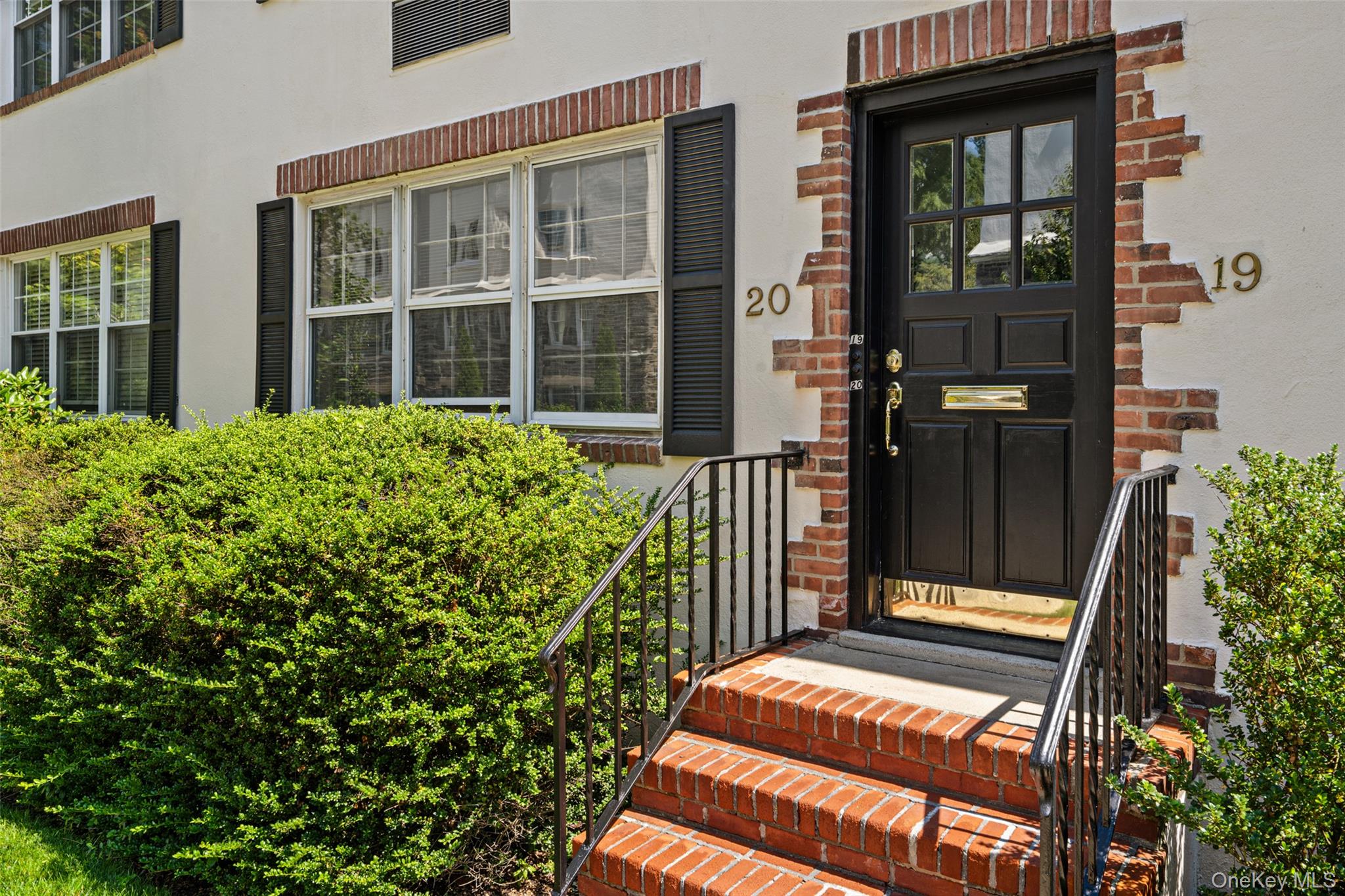 20 Lake Avenue 20 Property Photo 2
