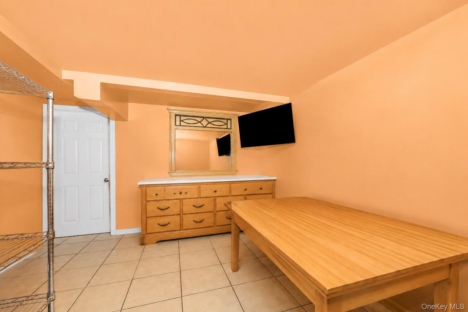 9 Van Cedar Street Property Photo 29