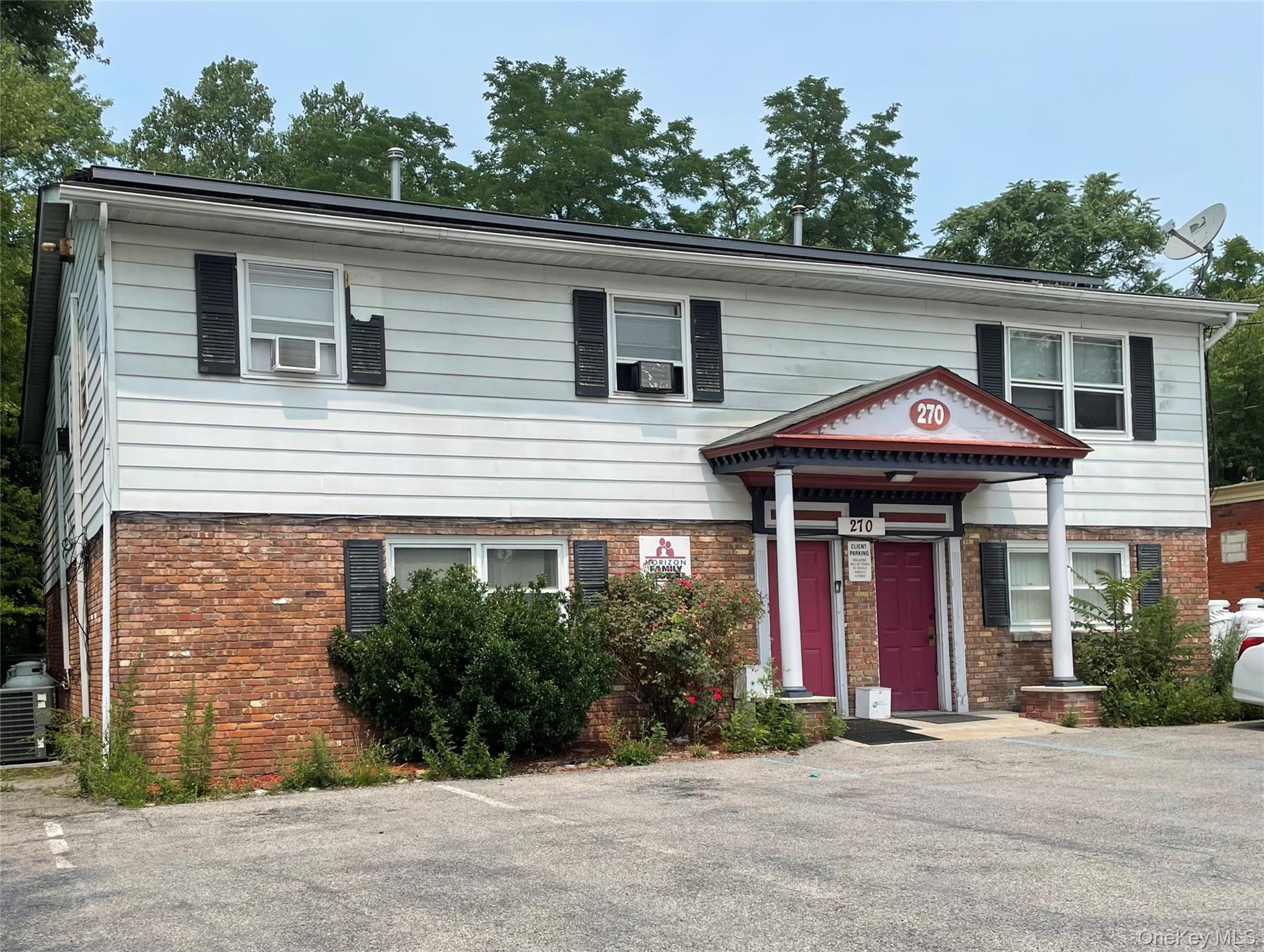 270 Quassaick Avenue Property Photo 1
