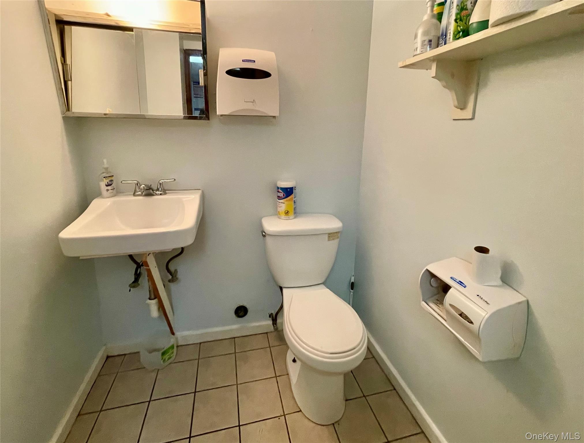 270 Quassaick Avenue Property Photo 13