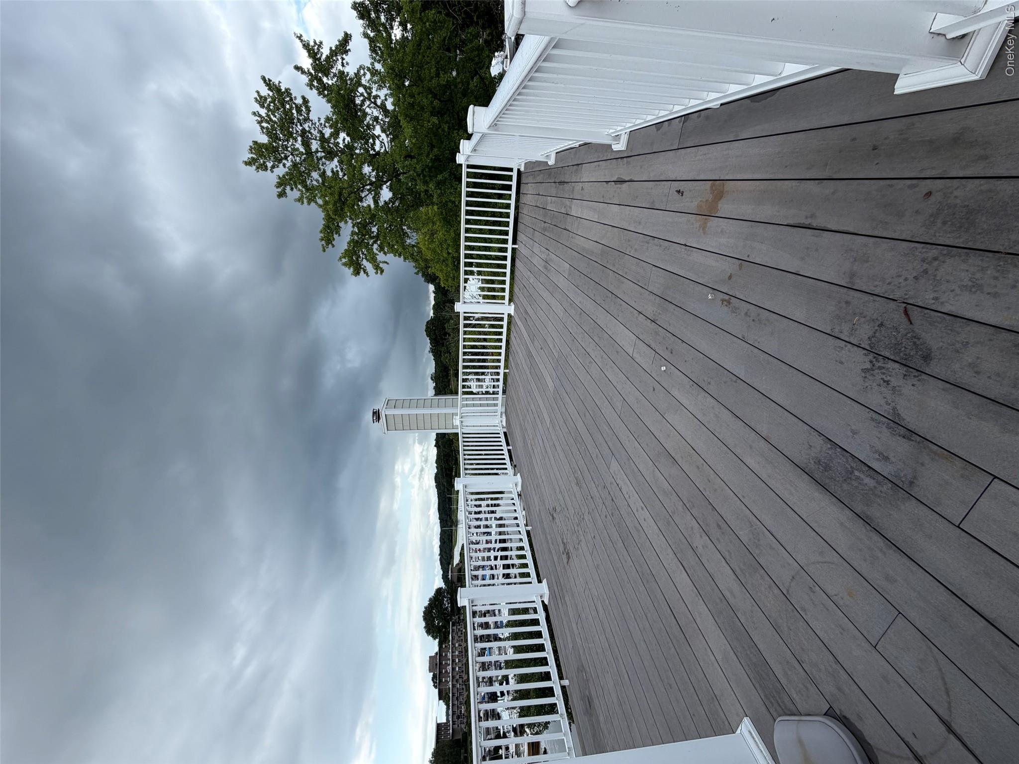 3 Hewlett Street Property Photo 4