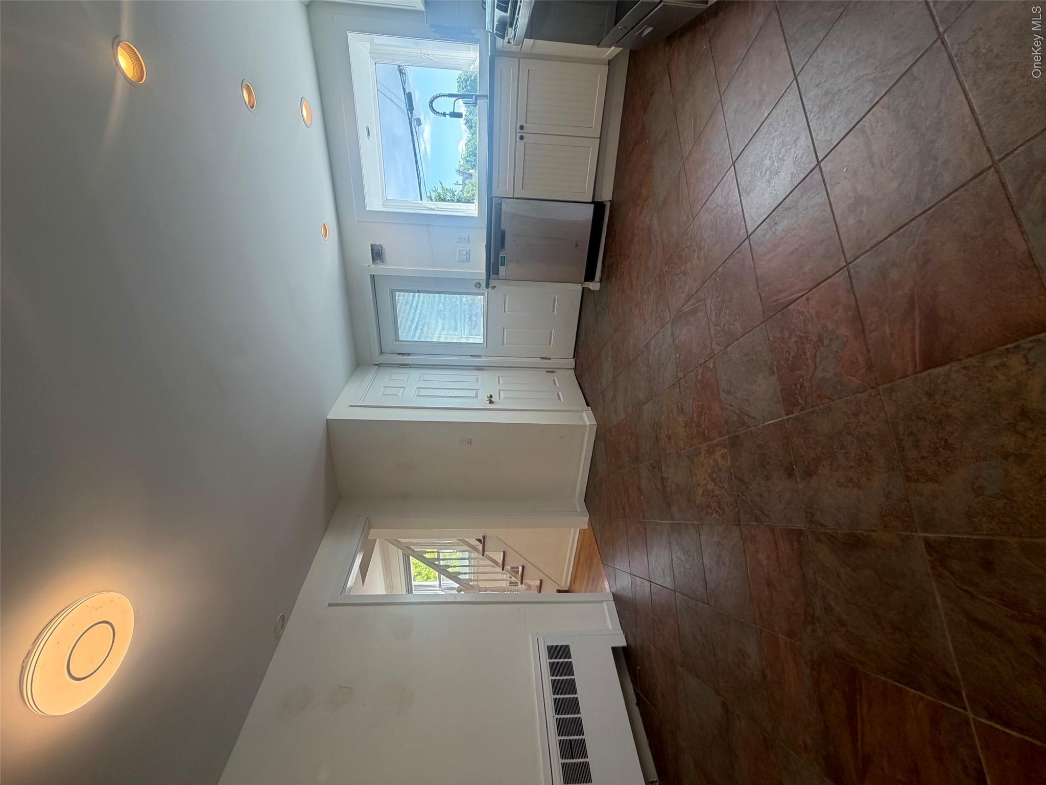 3 Hewlett Street Property Photo 7