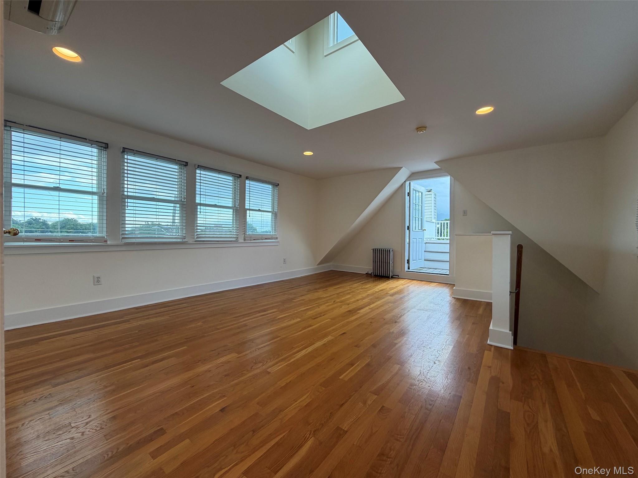 3 Hewlett Street Property Photo 12