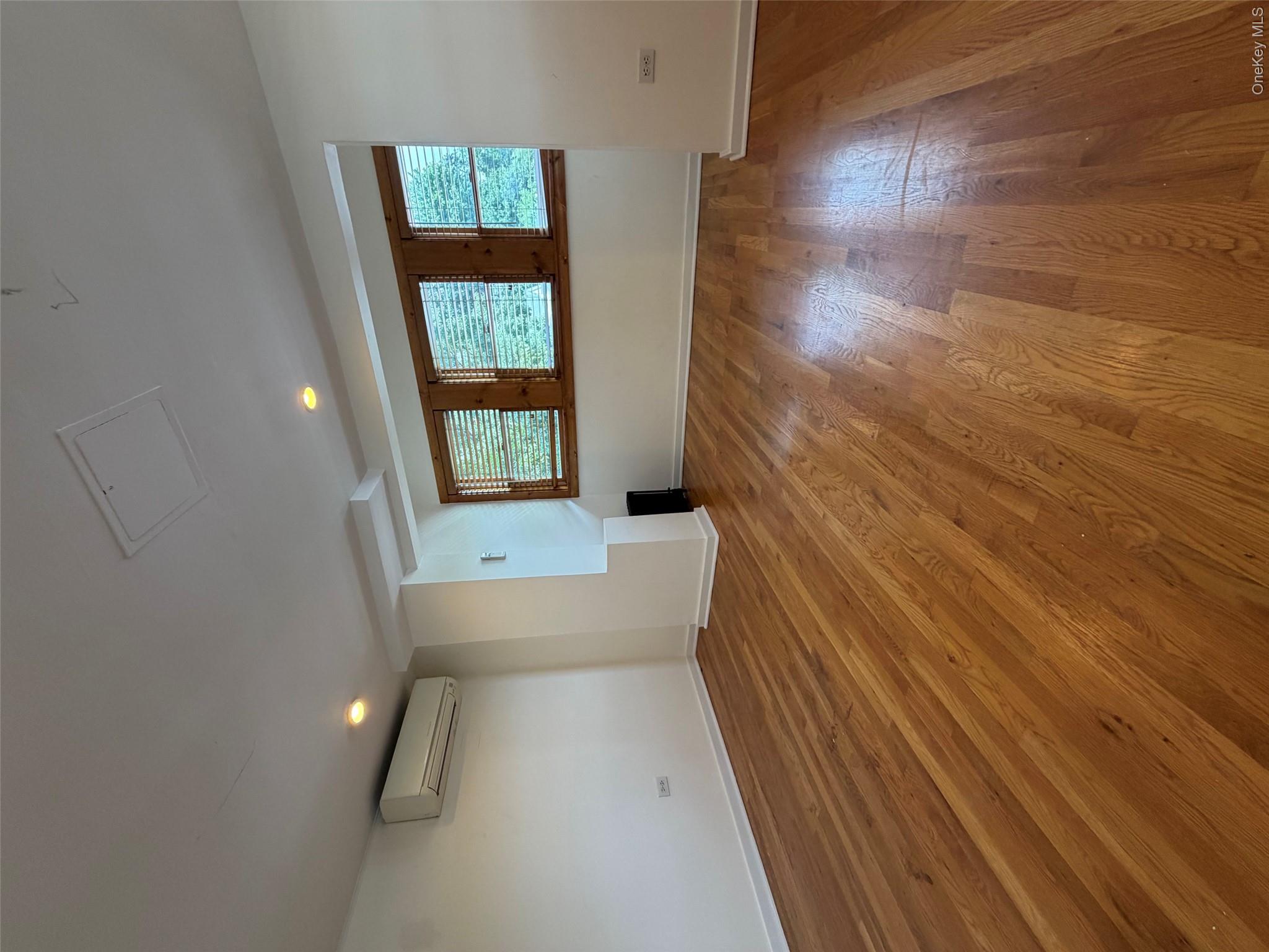 3 Hewlett Street Property Photo 17