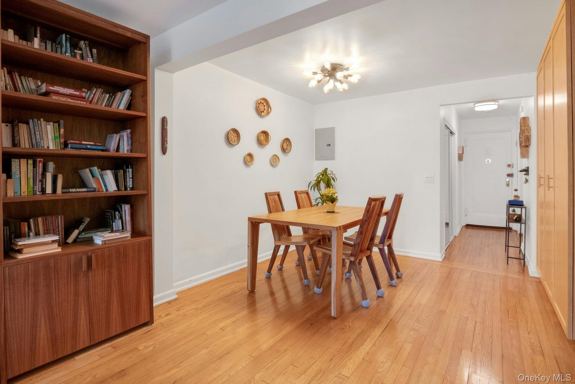 445 W 240th Street 6A Property Photo 1