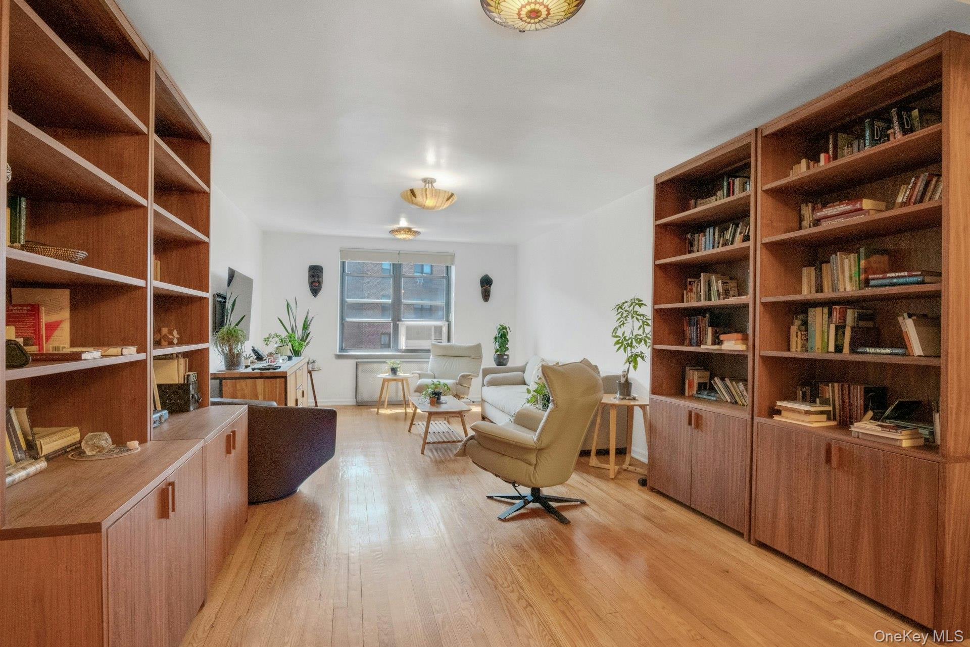 445 W 240th Street 6a Property Photo 8