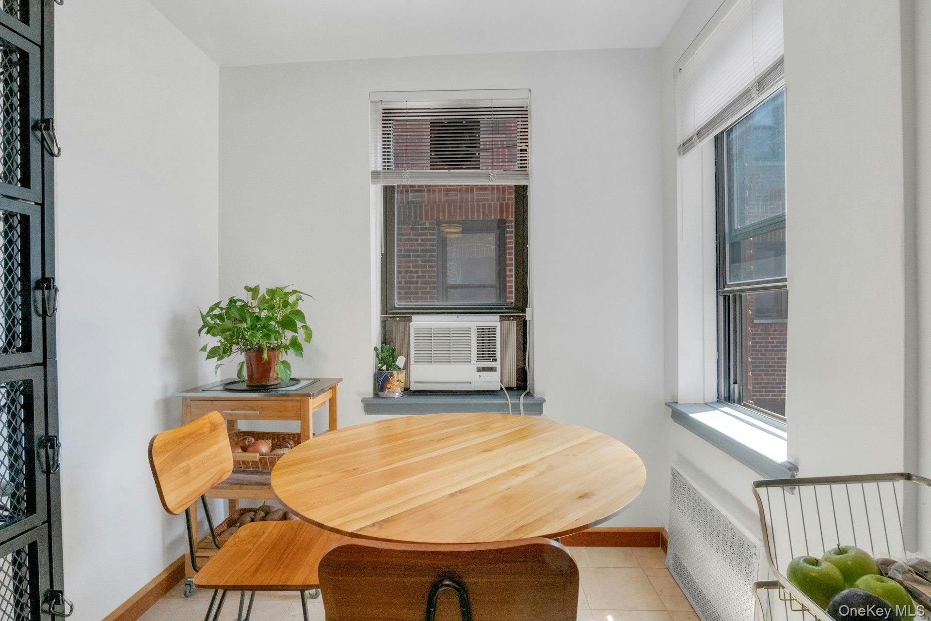 445 W 240th Street 6a Property Photo 18