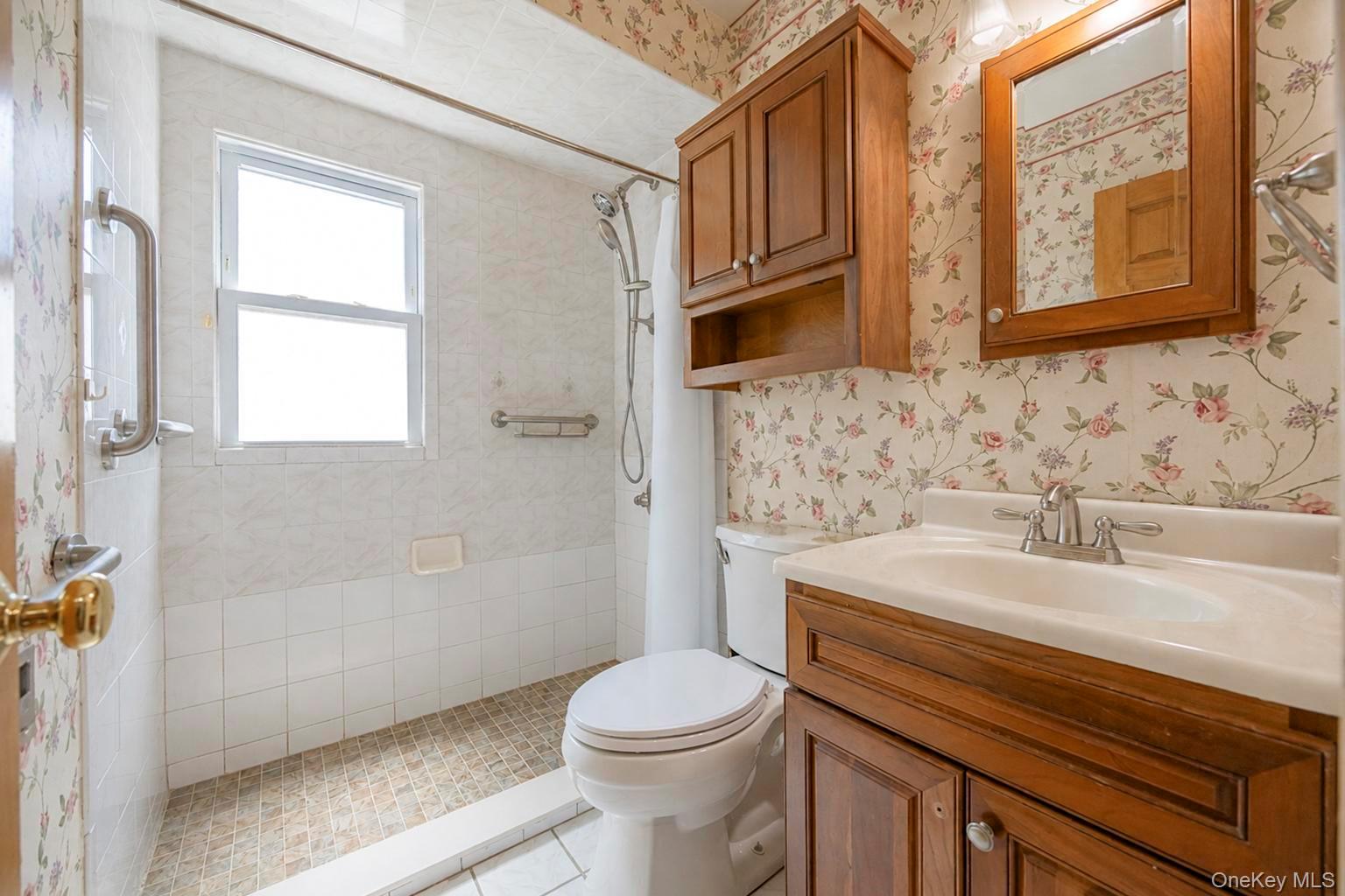 7 Edward Avenue Property Photo 10