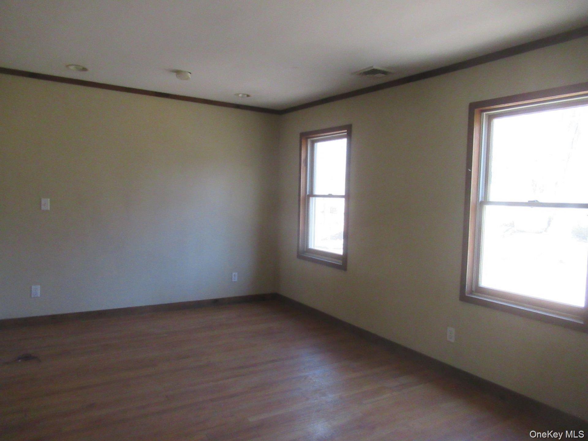 58 Hillside Drive Property Photo 11