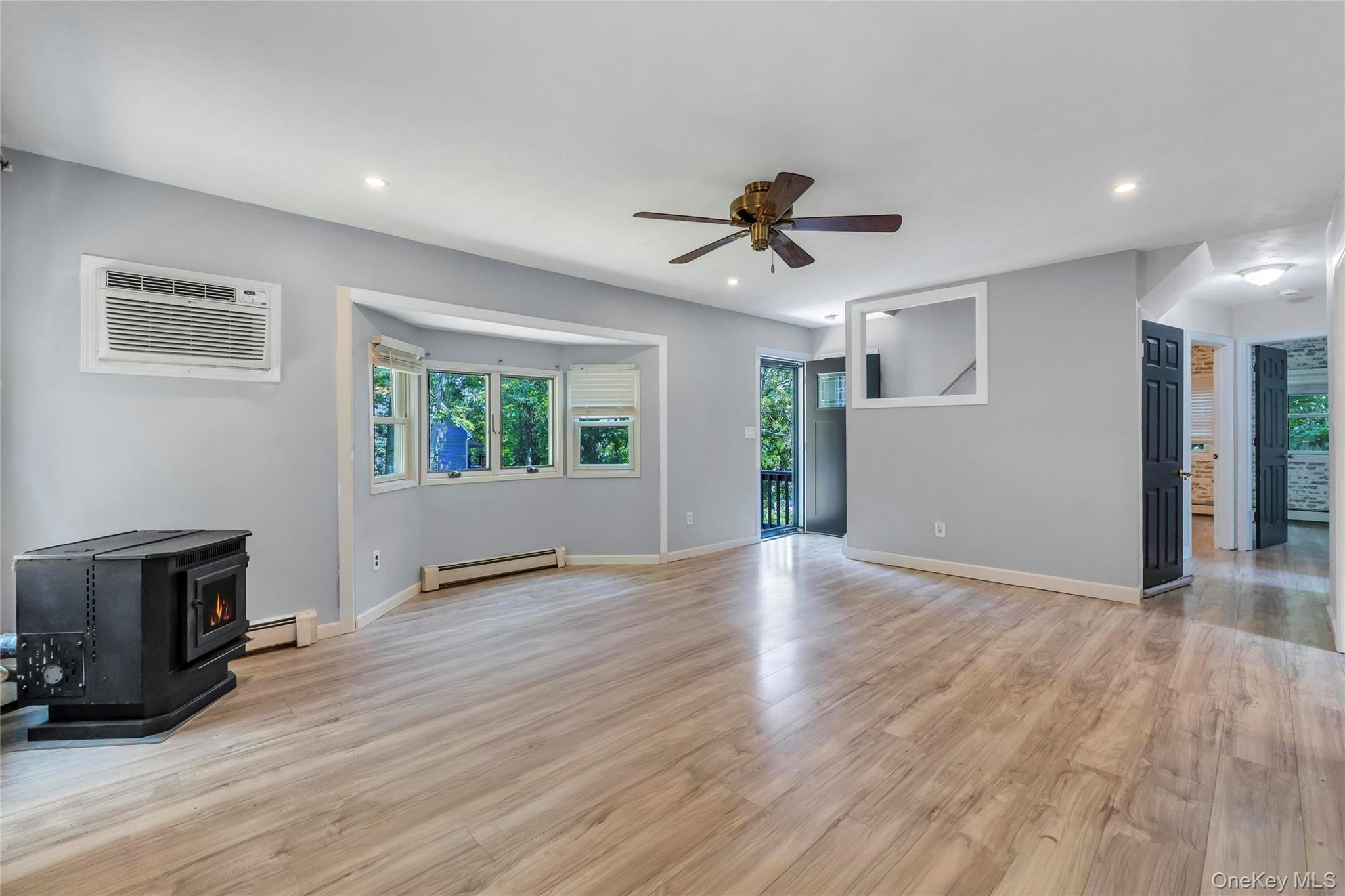 14 Seaside Avenue Property Photo 5