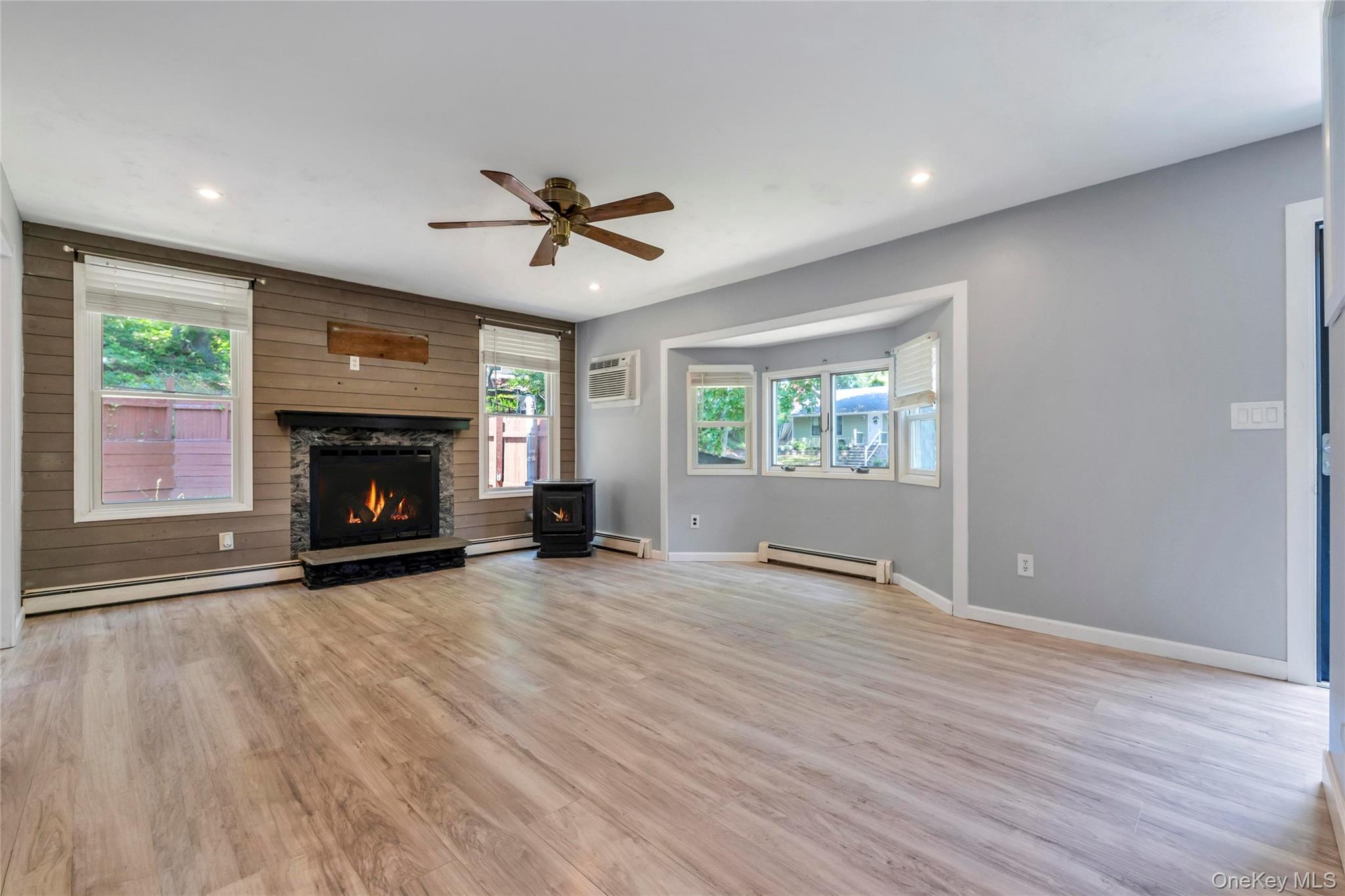 14 Seaside Avenue Property Photo 7