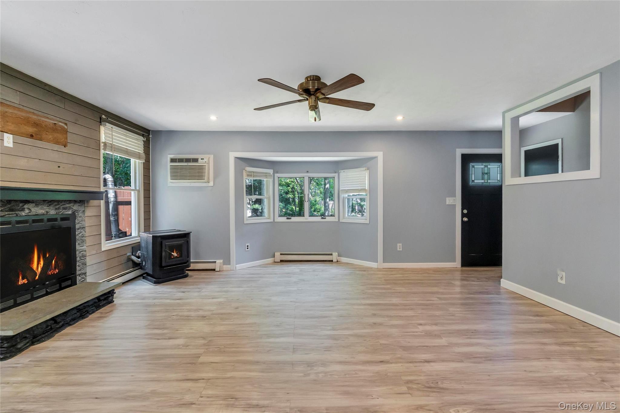14 Seaside Avenue Property Photo 8