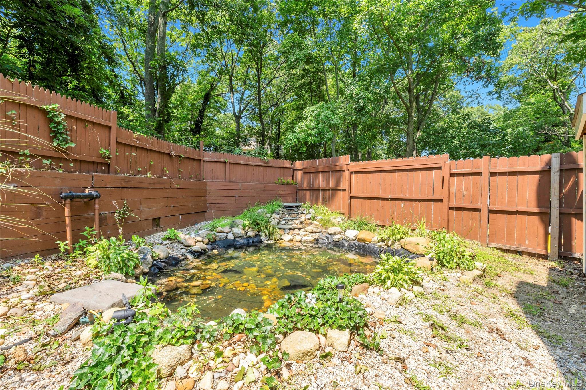14 Seaside Avenue Property Photo 33