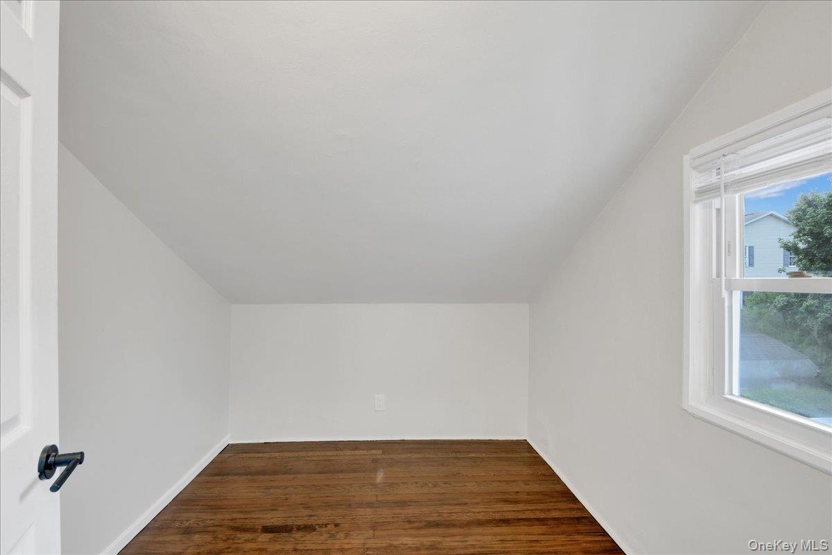 94 Fowler Avenue Property Photo 18