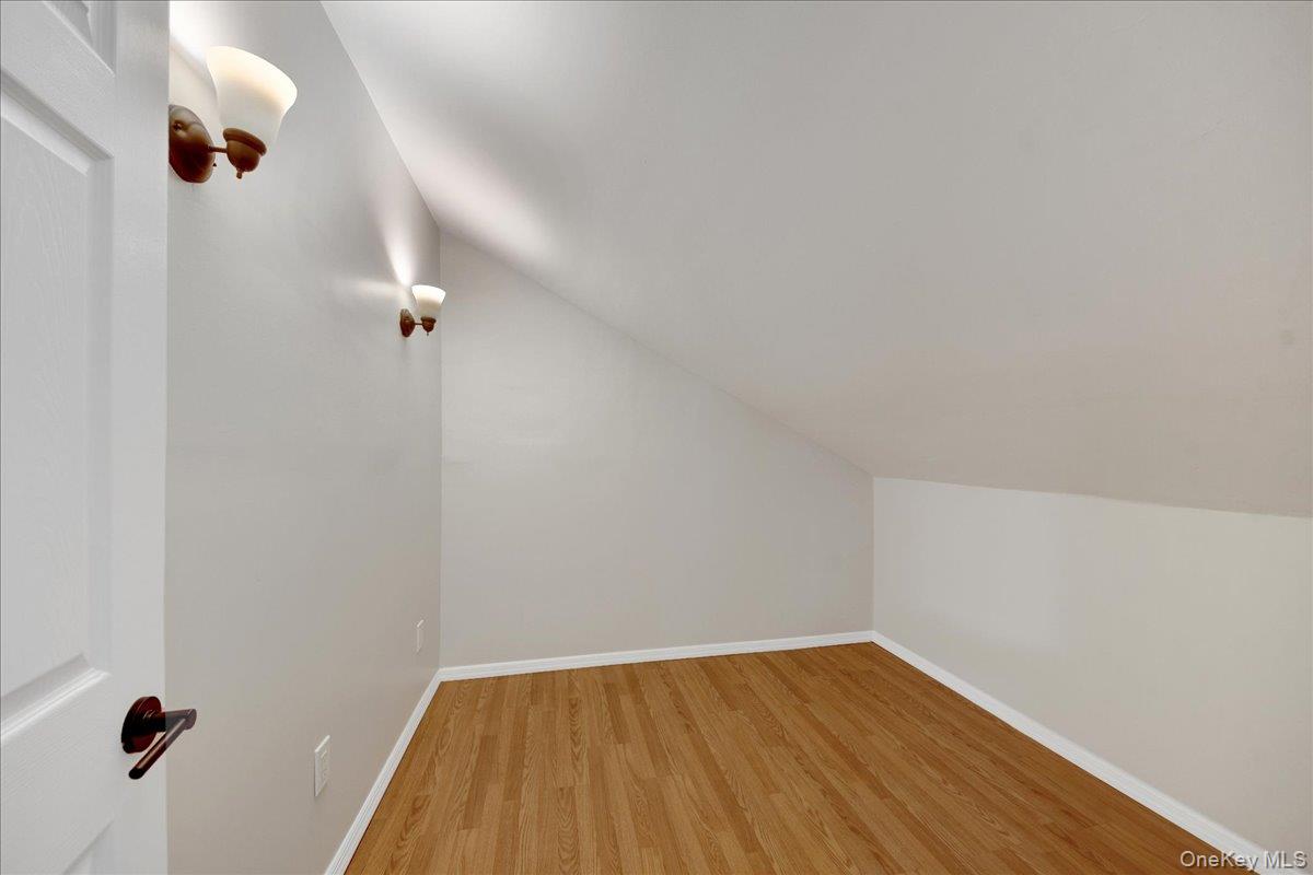 94 Fowler Avenue Property Photo 19