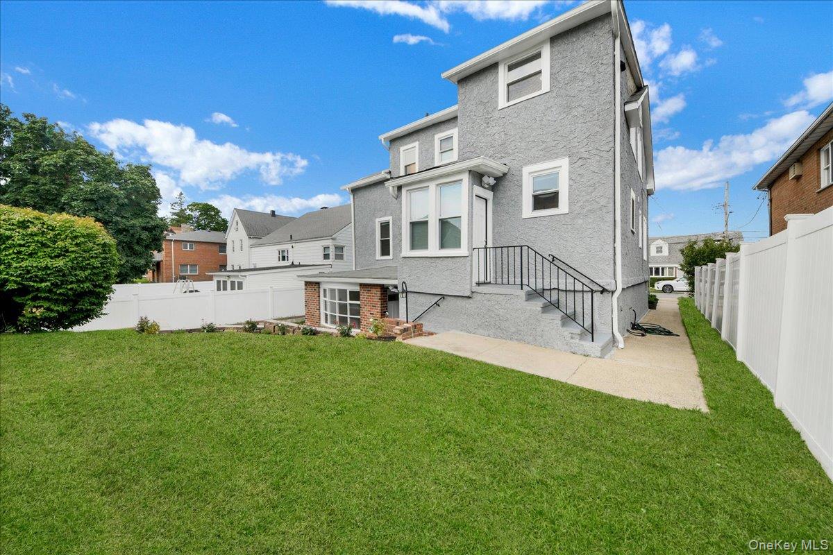 94 Fowler Avenue Property Photo 30