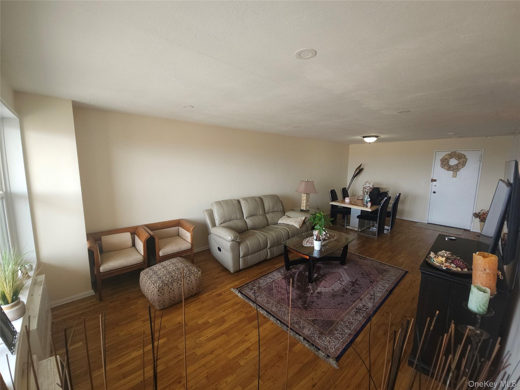 666 Shore #4j Property Photo 4