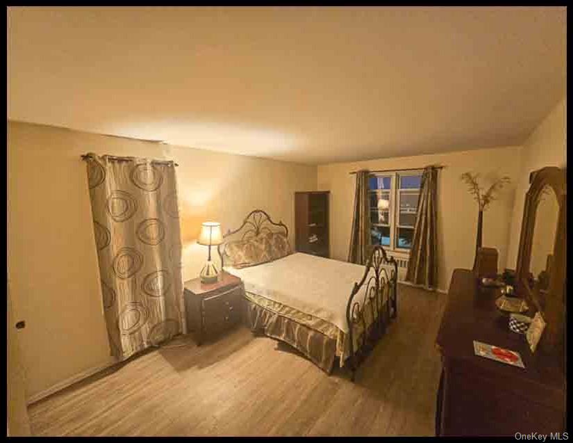 666 Shore #4j Property Photo 15