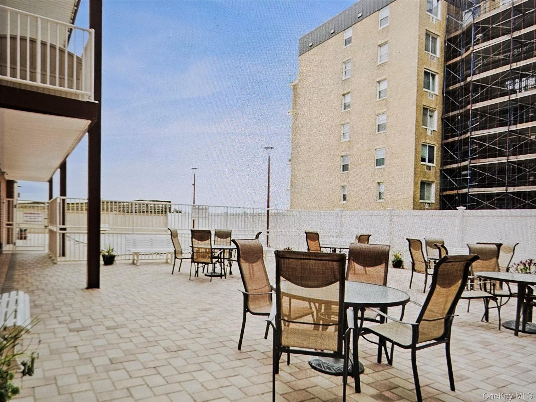 666 Shore #4j Property Photo 26