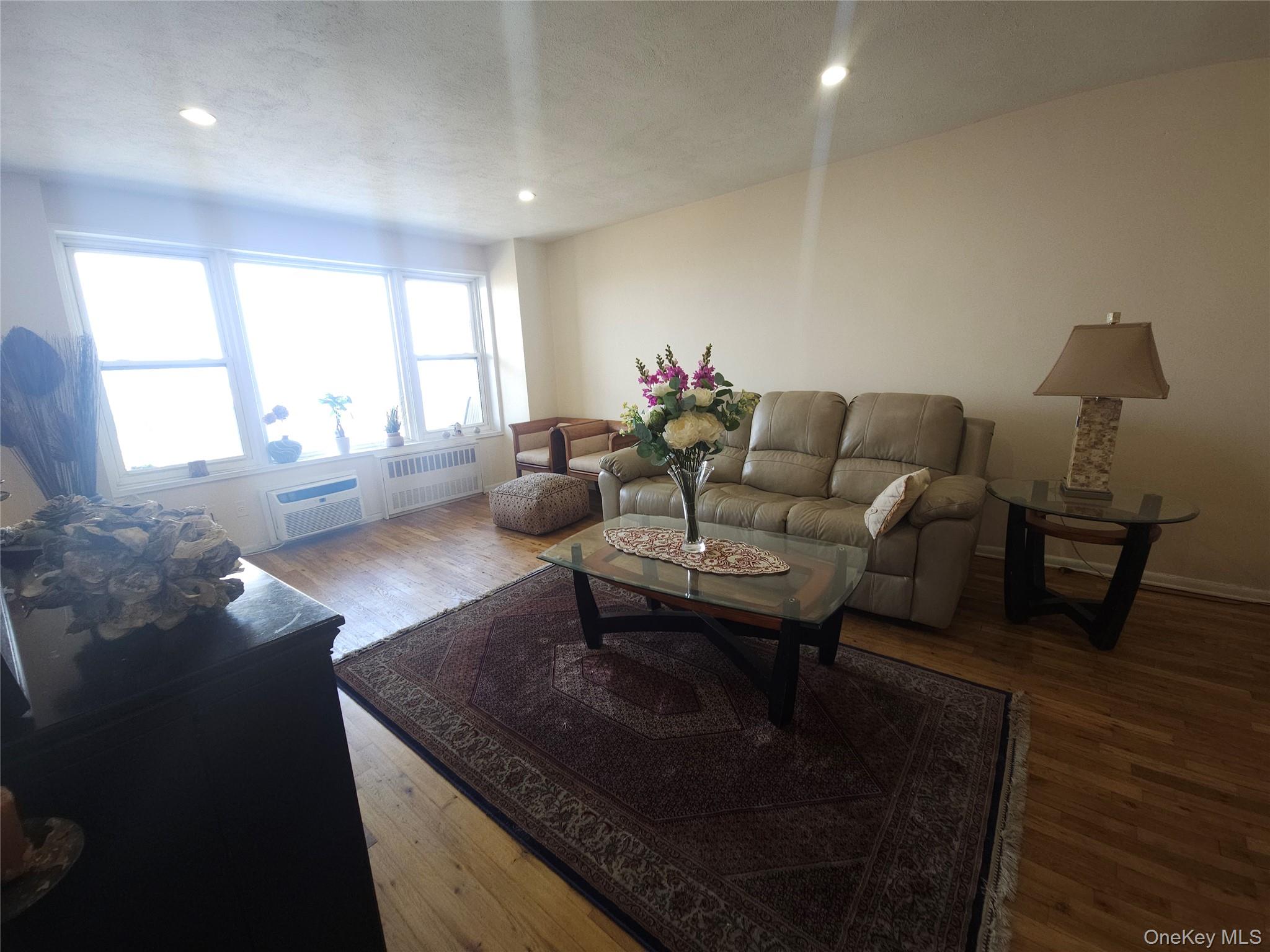 666 Shore #4j Property Photo 36