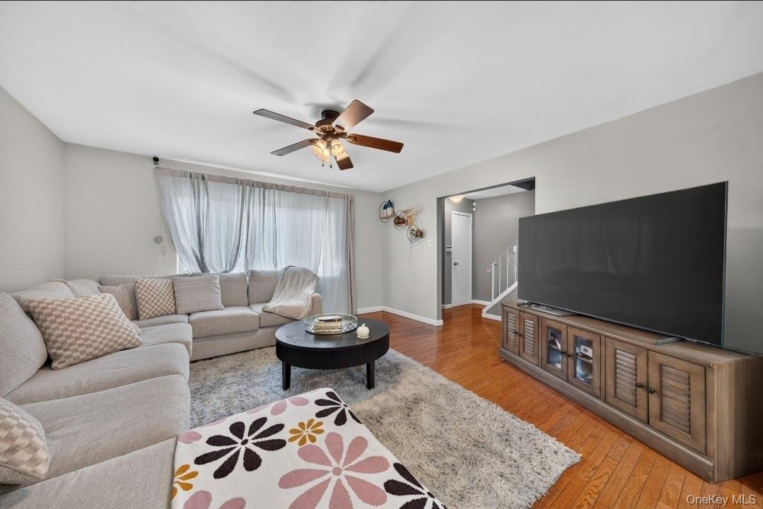 60 Lincoln Avenue Property Photo 7