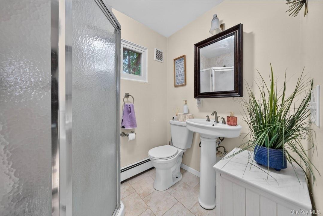 60 Lincoln Avenue Property Photo 17