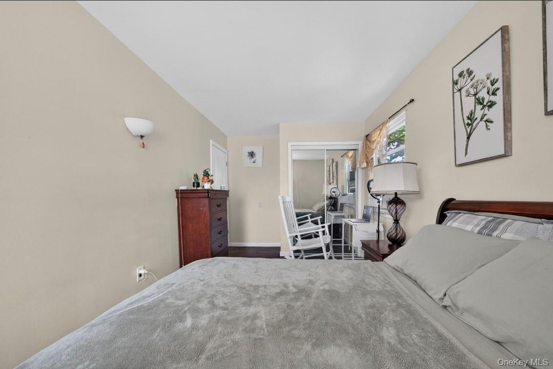 60 Lincoln Avenue Property Photo 26