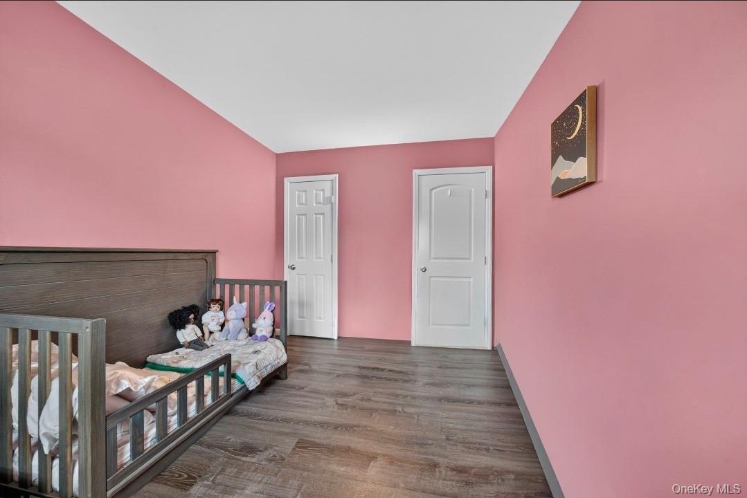 60 Lincoln Avenue Property Photo 28