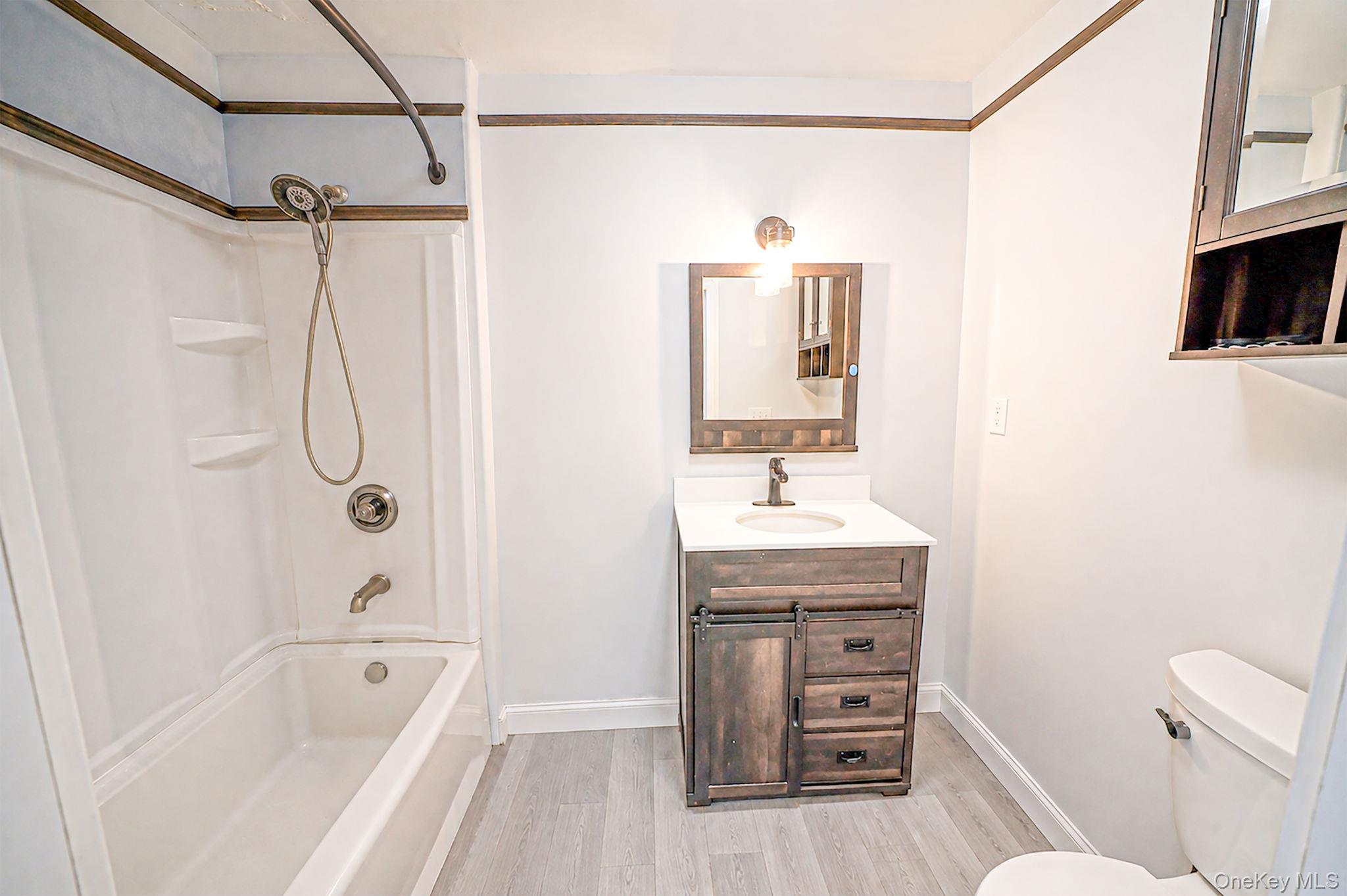 89 Avery Avenue Property Photo 8