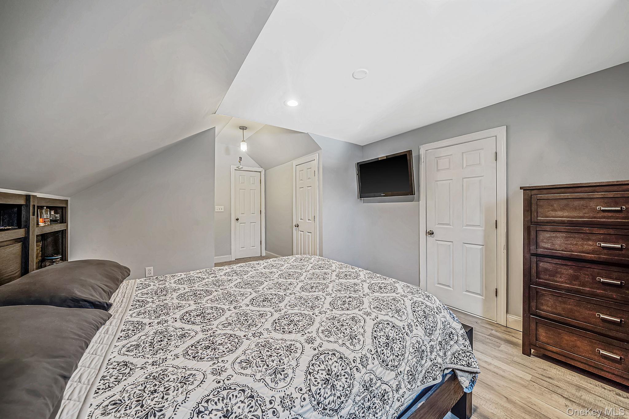89 Avery Avenue Property Photo 15