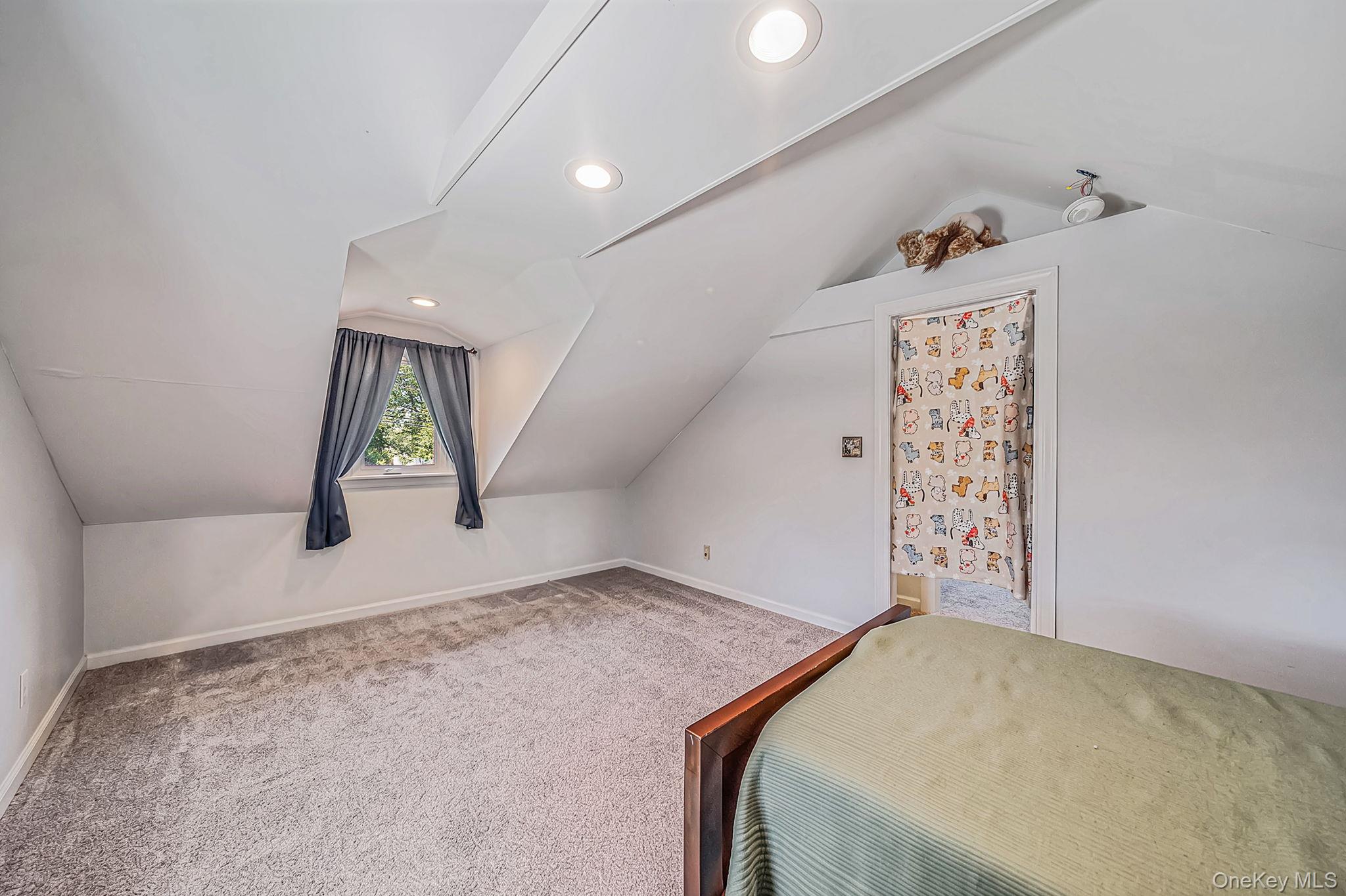 89 Avery Avenue Property Photo 18