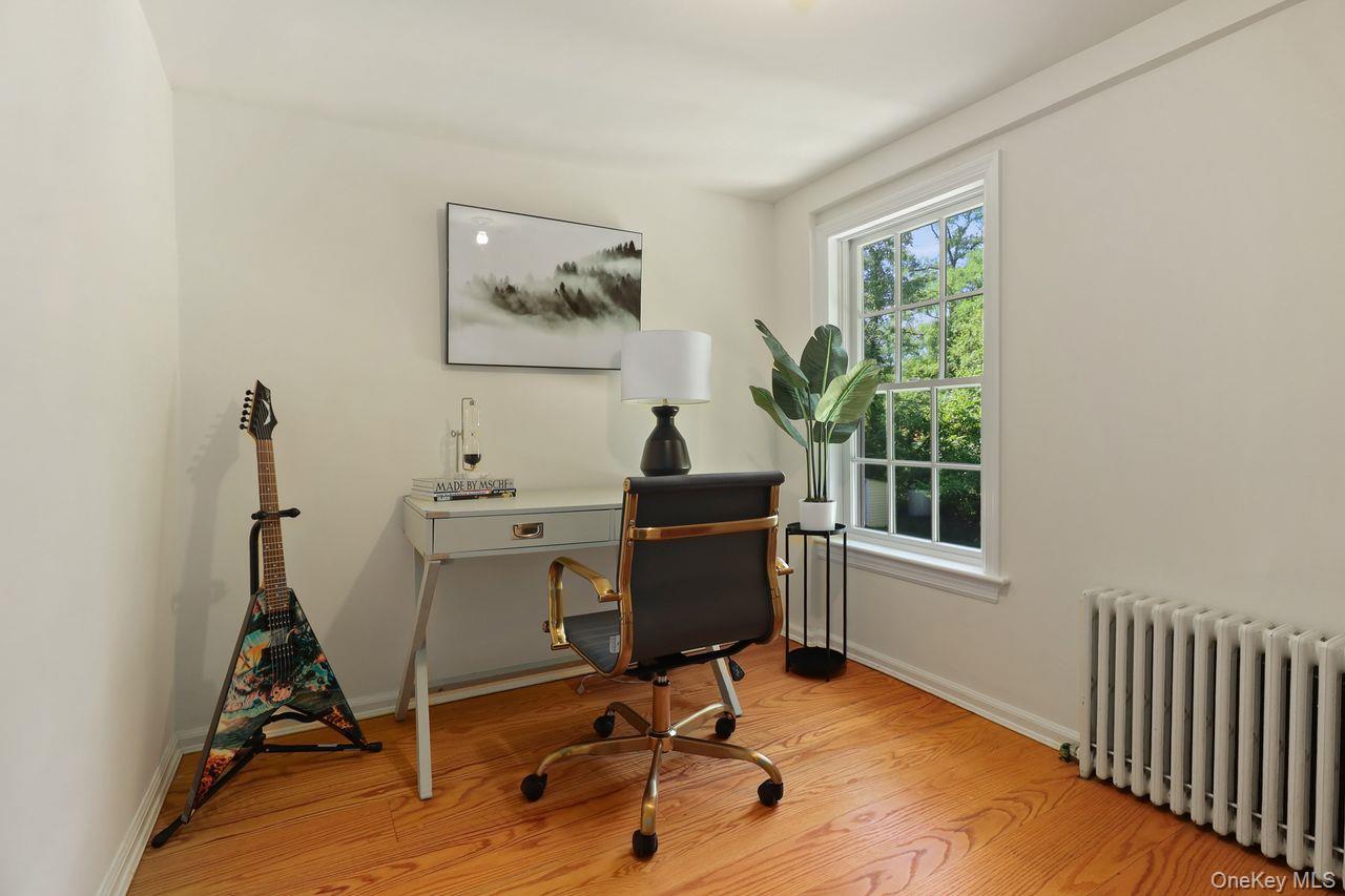 1059 Hanover Street Property Photo 11