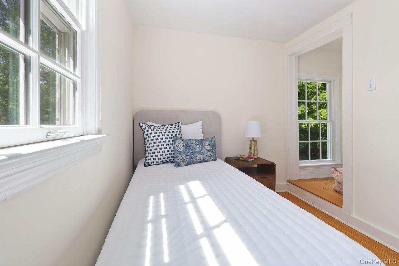 1059 Hanover Street Property Photo 34