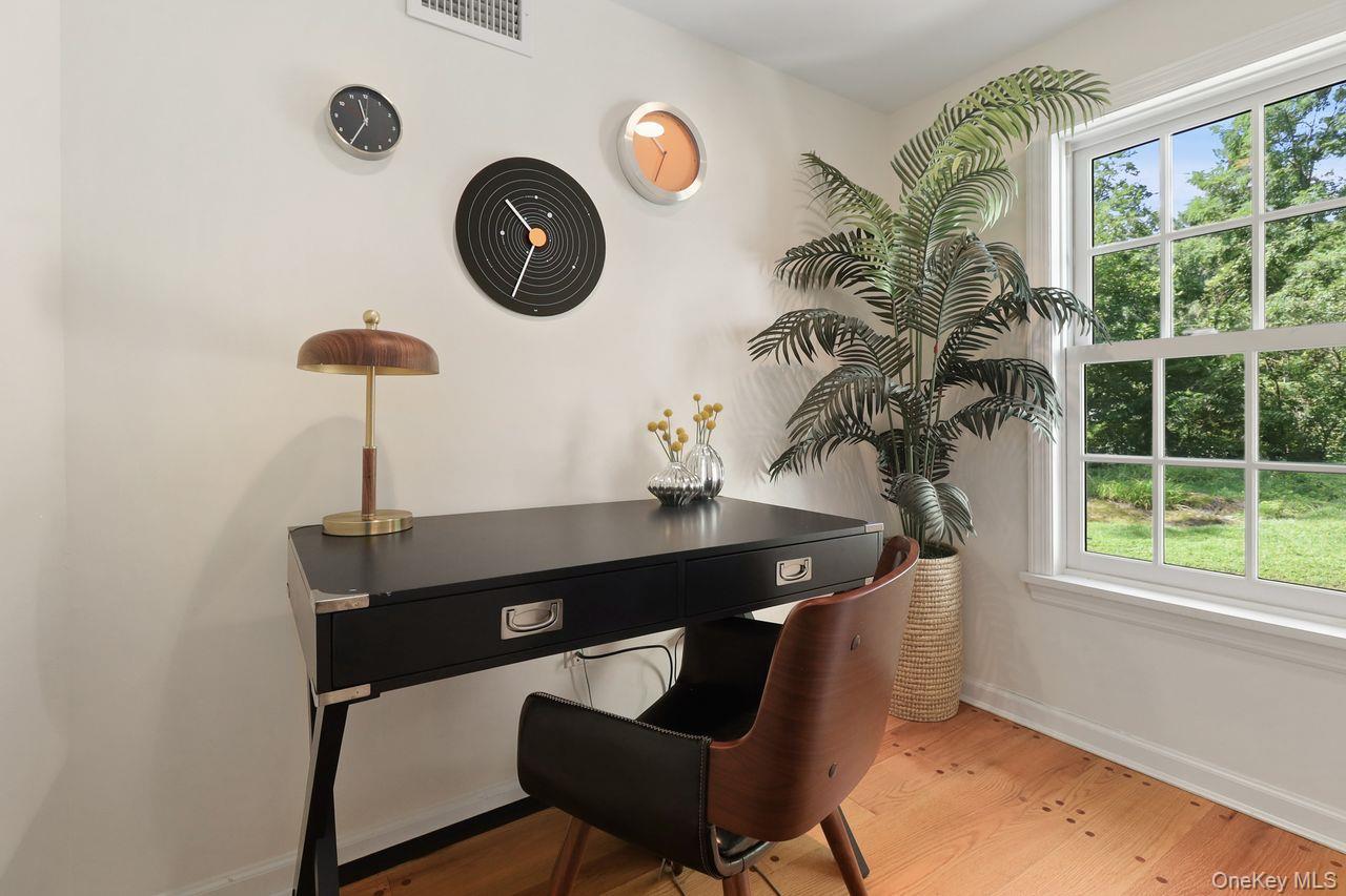 1059 Hanover Street Property Photo 35