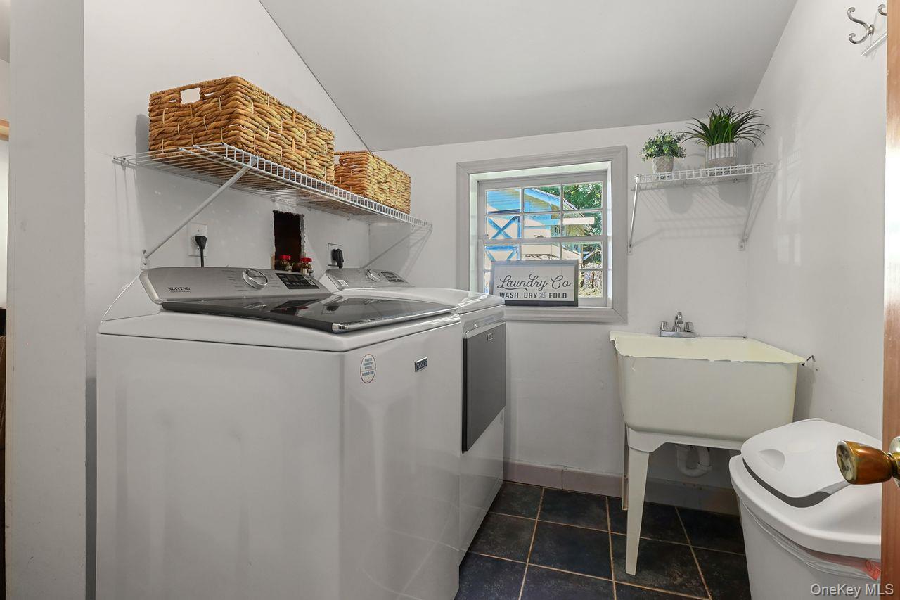 1059 Hanover Street Property Photo 37