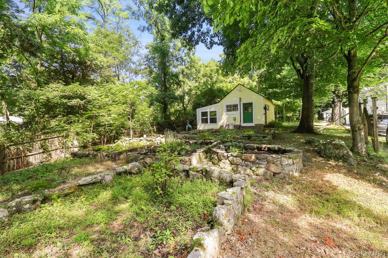 1059 Hanover Street Property Photo 43