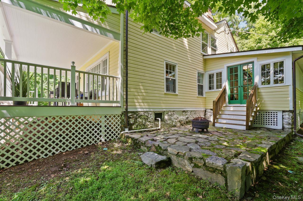 1059 Hanover Street Property Photo 45