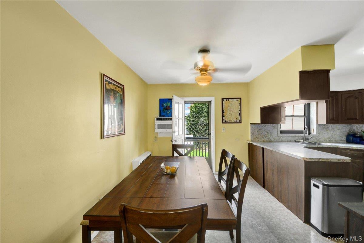 3015 Waterbury Avenue Property Photo 8